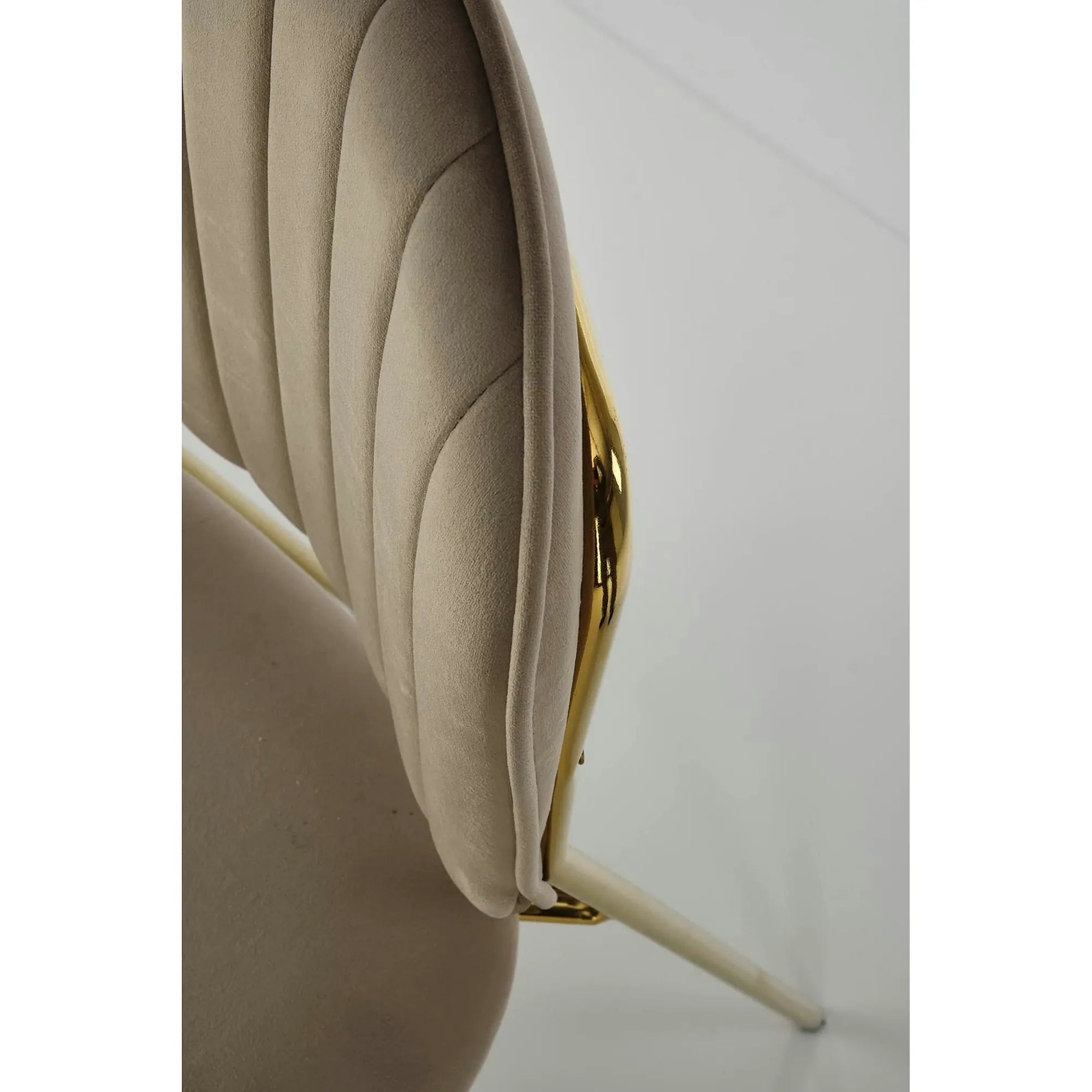 Scaun tapitat K499, bej/auriu, stofa catifelata, 47x56x85 cm