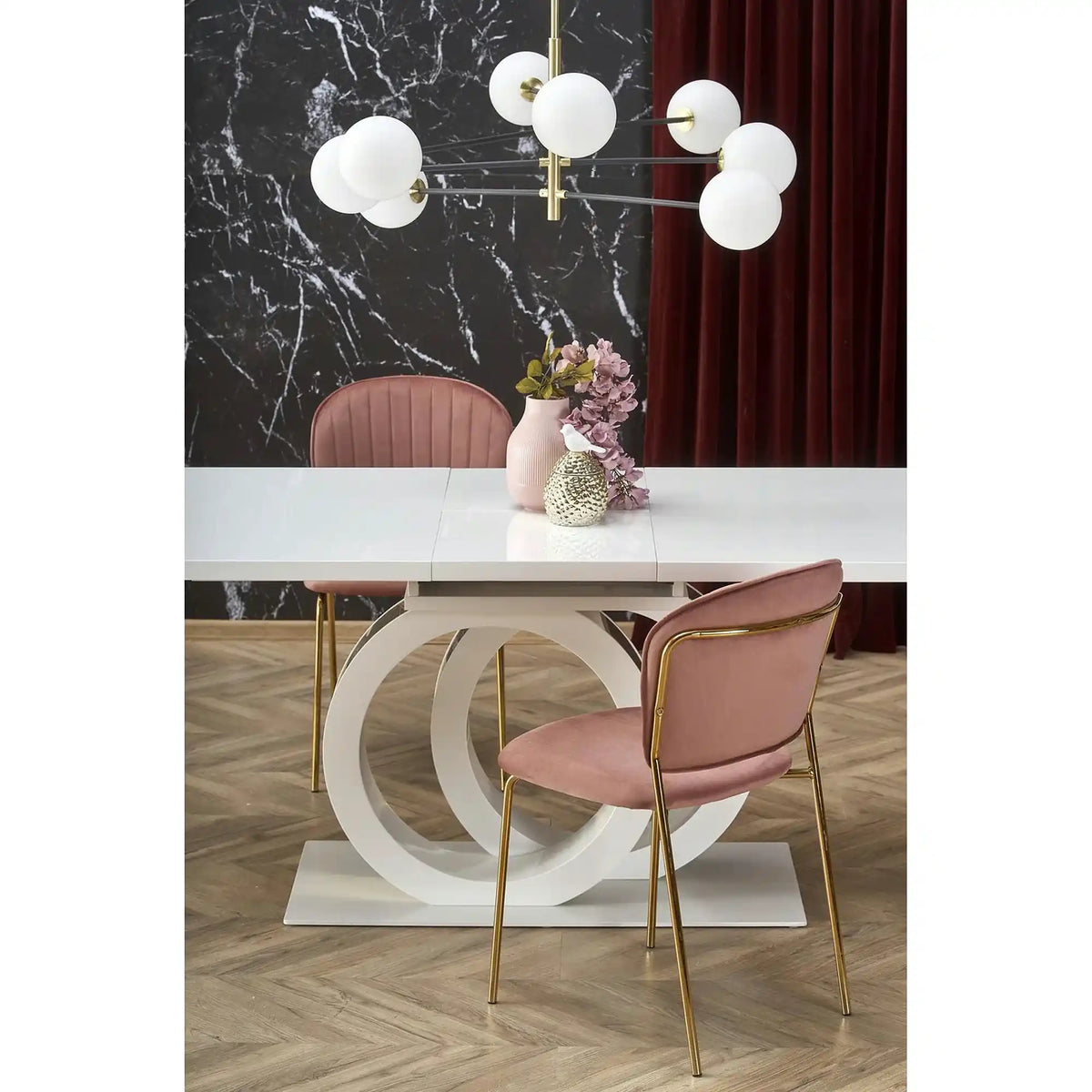 Scaun tapitat K499, roz/auriu, stofa catifelata, 47x56x85 cm