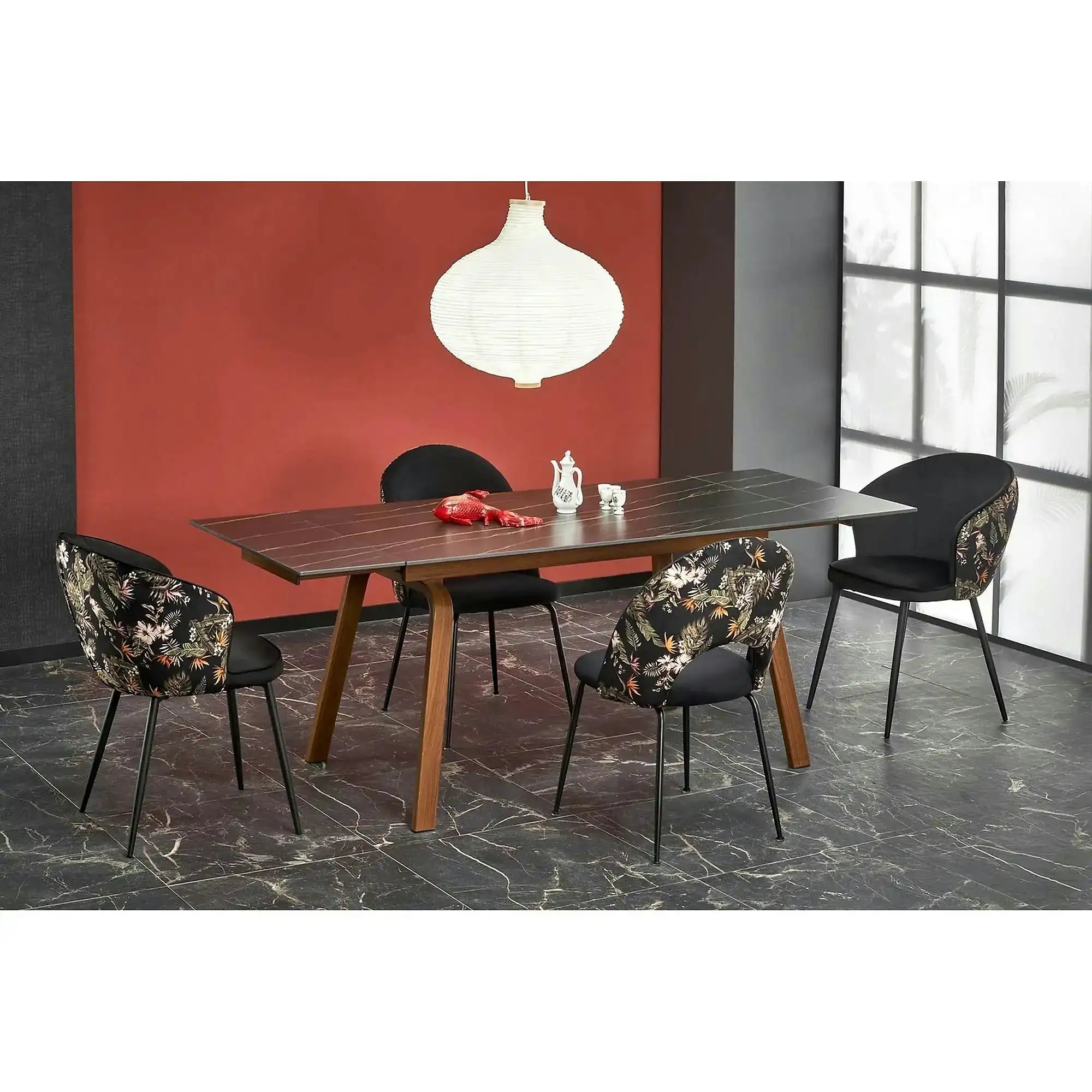 Scaun tapitat K506, negru, cu imprimeu floral, stofa catifelata, 55x60x82 cm