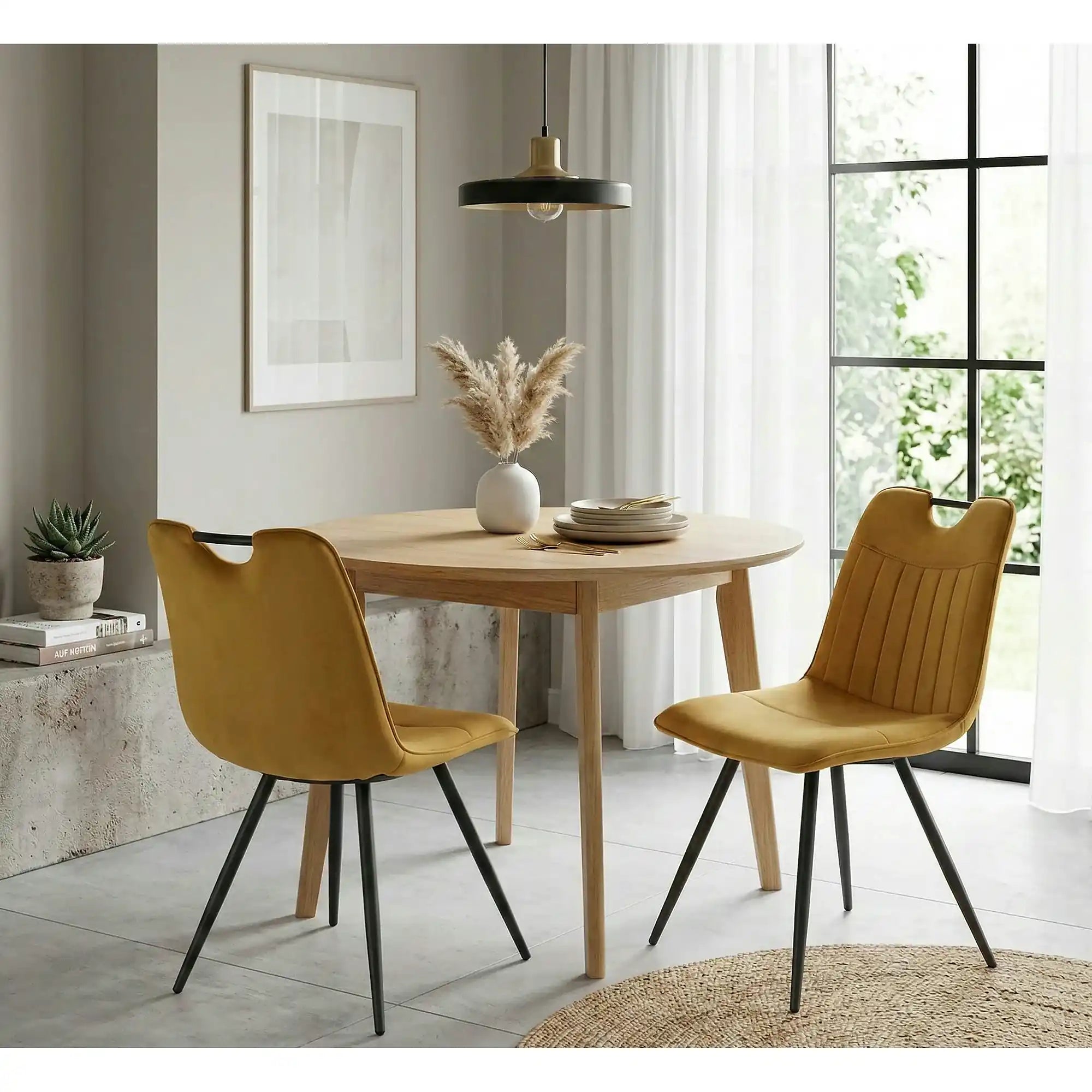Scaun tapitat K521, galben mustar/negru, stofa catifelata, 46x58x83 cm