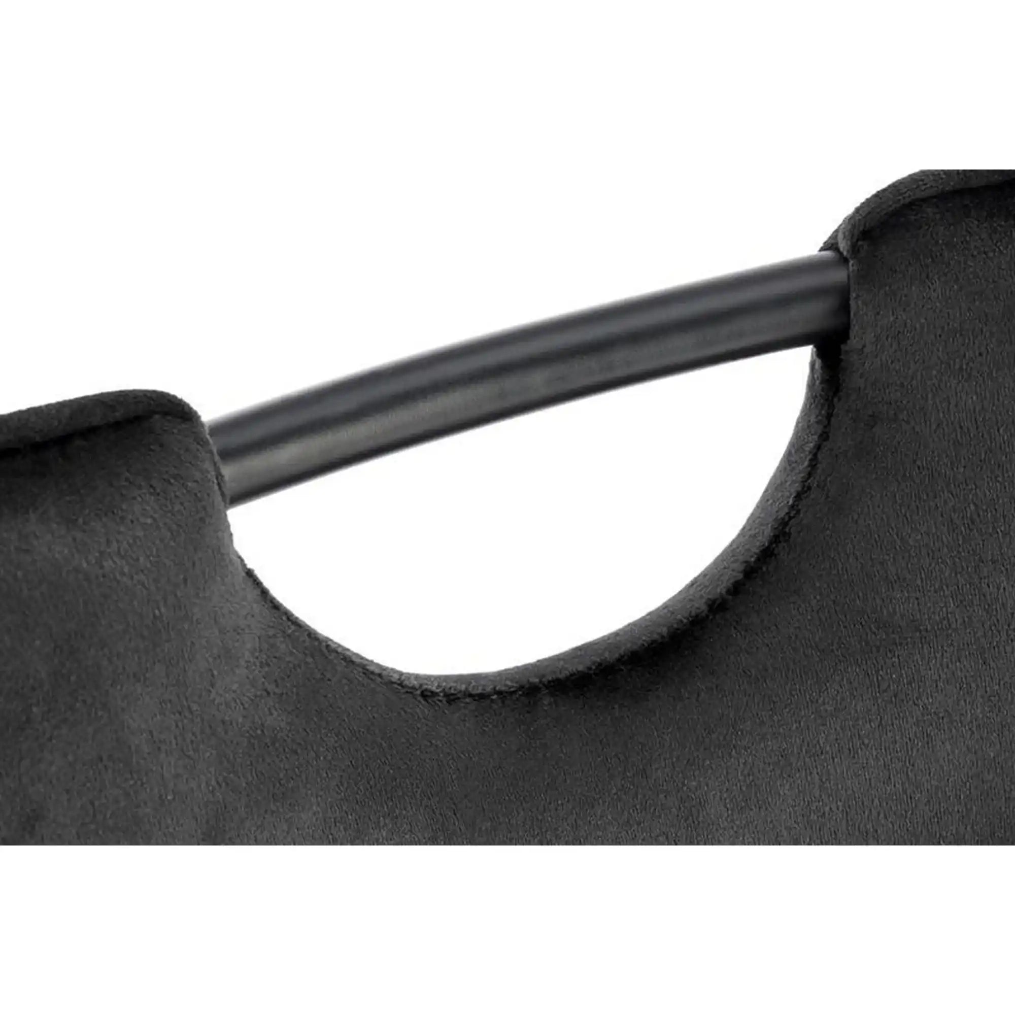 Scaun tapitat K521, negru, stofa catifelata, 46x58x83 cm