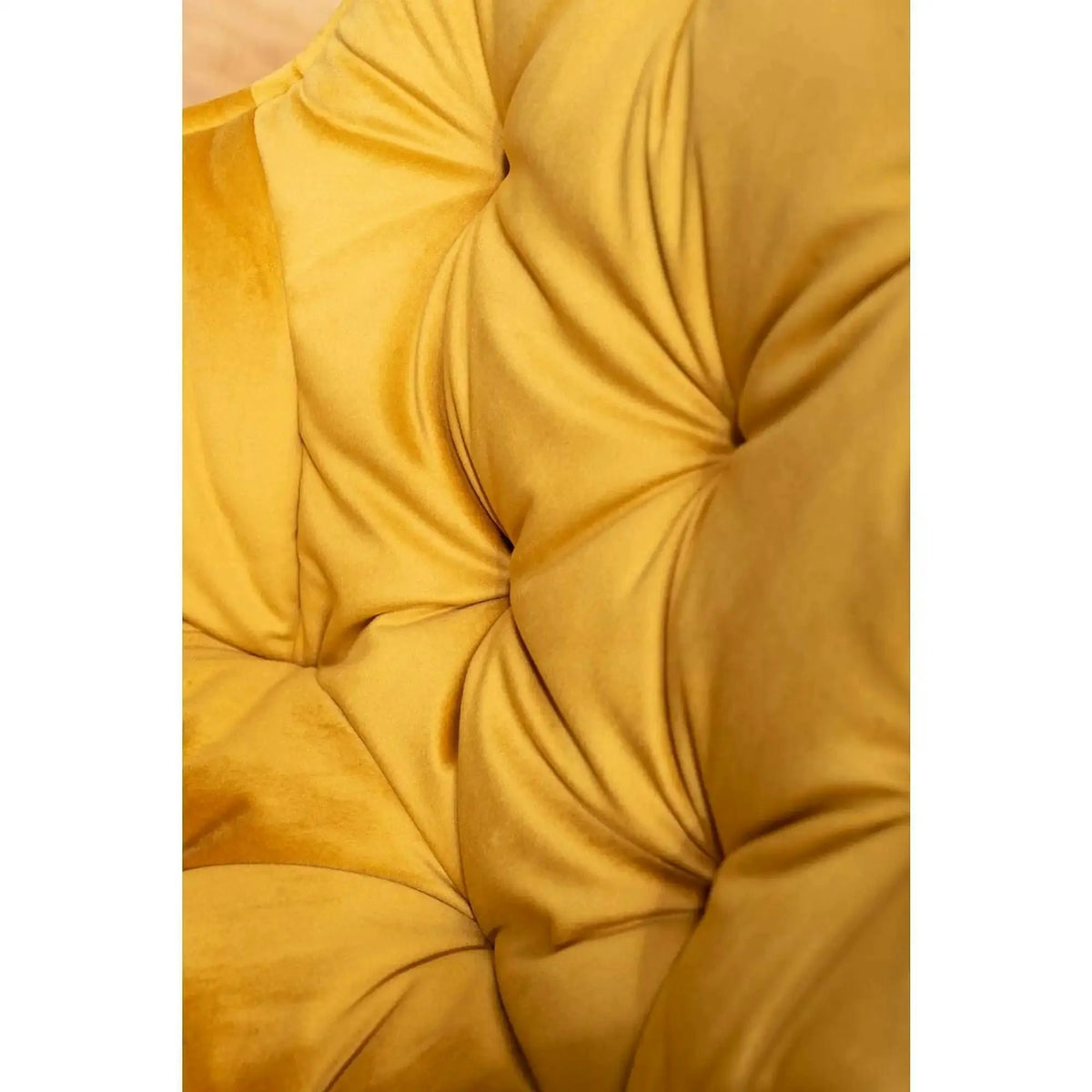 Scaun tapitat modern CHERRY, galben/negru, stofa catifelata/metal, 58x57x87 cm
