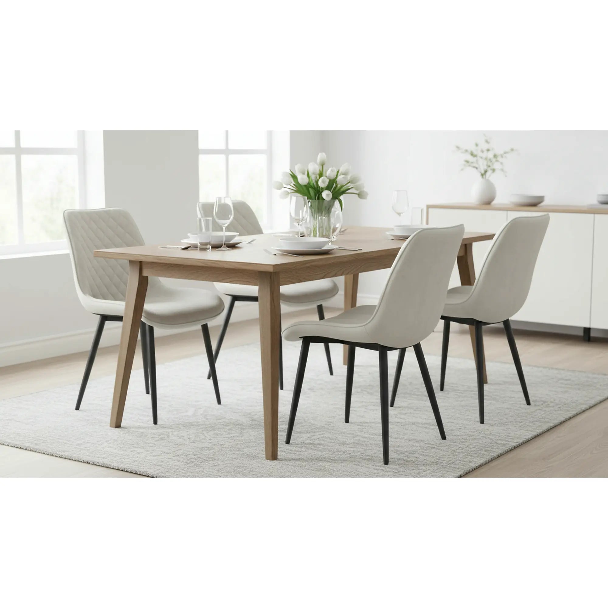 Scaun ZAINA TIP 1, crem/negru, stofa catifelata/metal, 50x64x84 cm