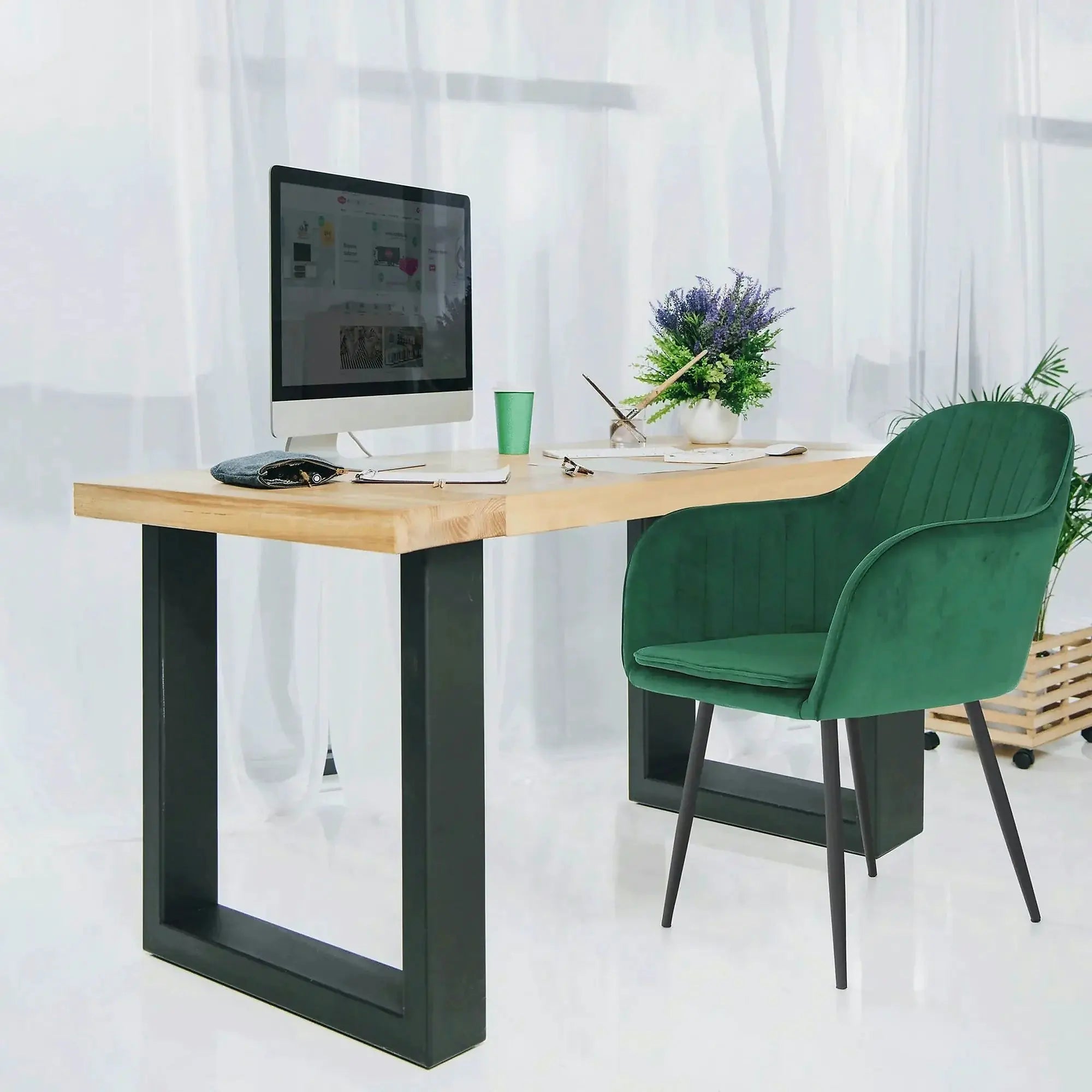 Scaun ZIRKON, verde smarald/negru, catifea/metal, 56x55x82 cm