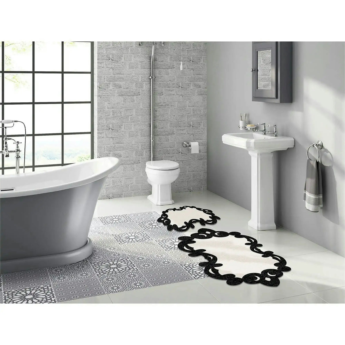 Set 2 covorase baie 394ANR1613, forma atipica, poliester, crem/negru