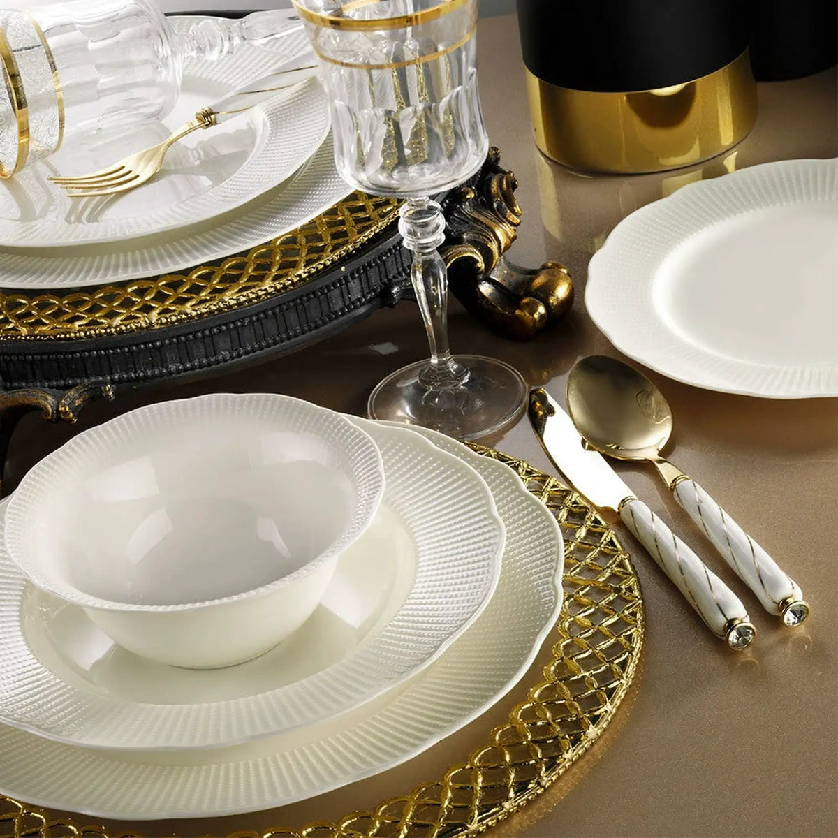 Set de cină BNILY24Y200, 24 piese, alb, porțelan