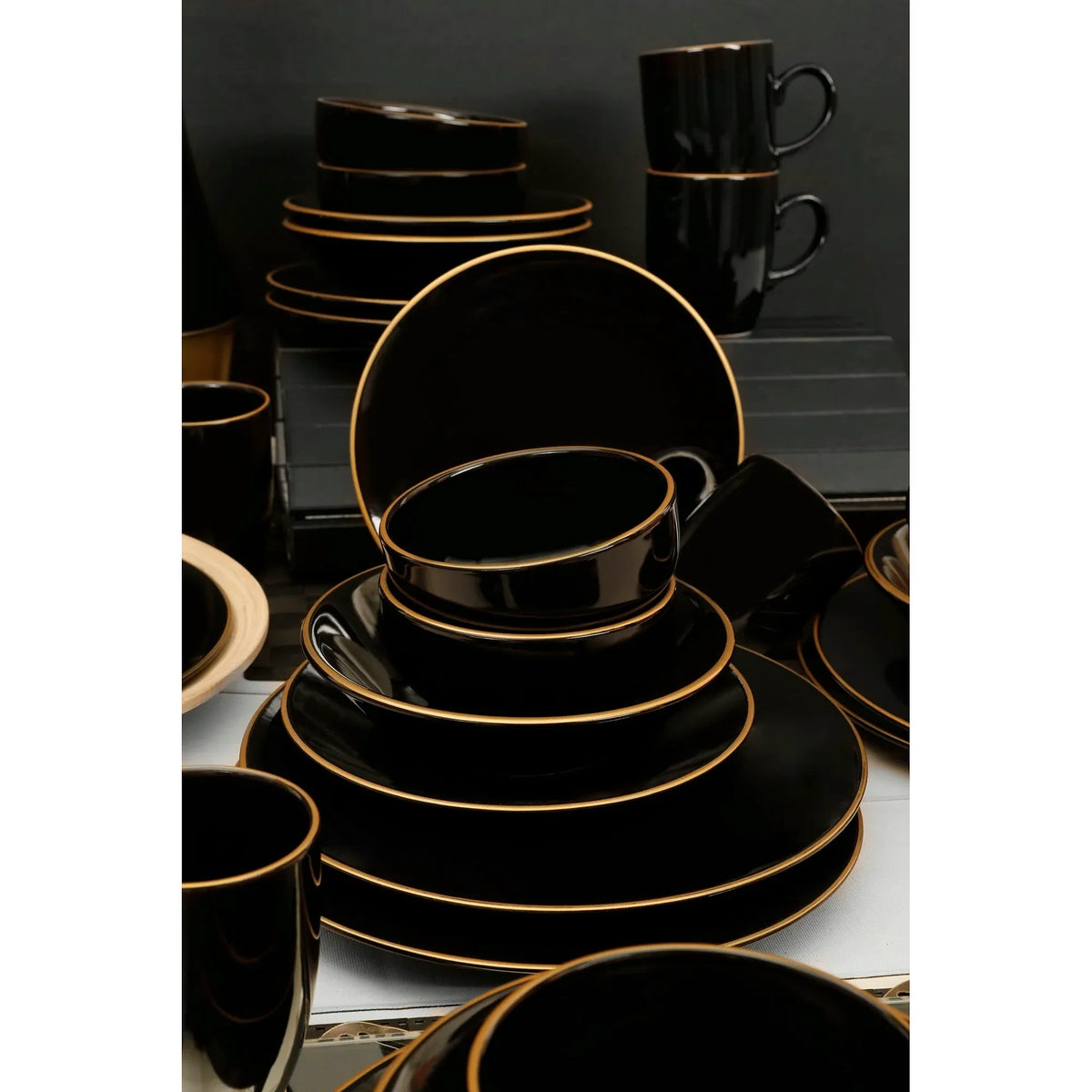 Set de cină TY040030F650A841600MAA4Y00, 30 piese, negru, ceramică