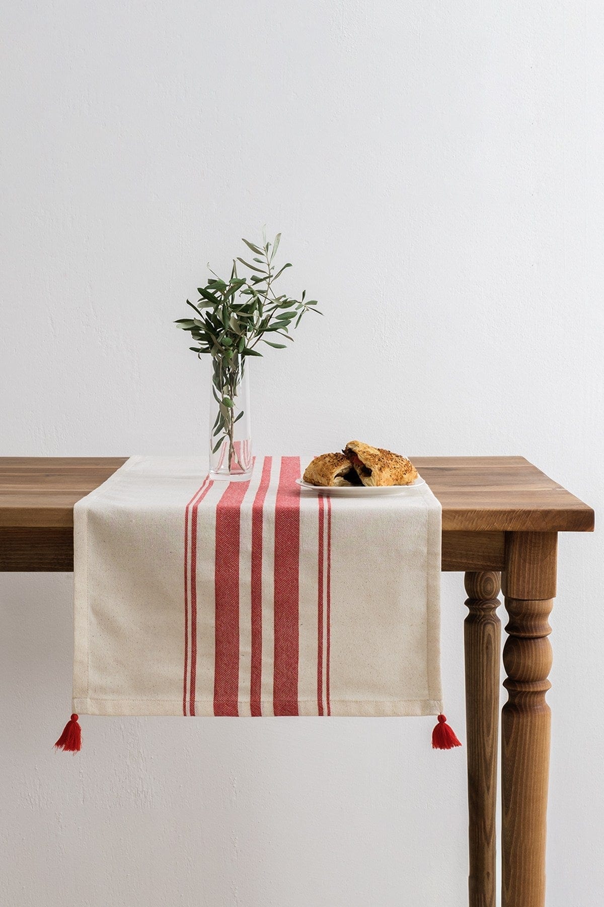 Traversa masa TEREZA, alb/rosu, bumbac/poliester, 50x150 cm