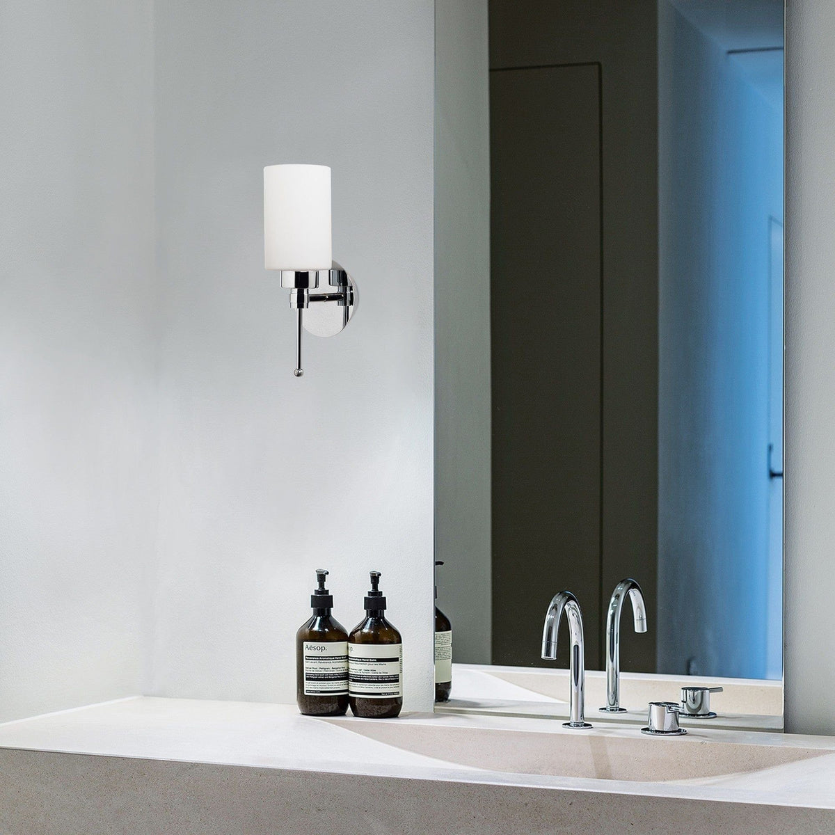 Aplica BALCOVA N-344, crom/alb, metal/sticla, 10x13x32 cm