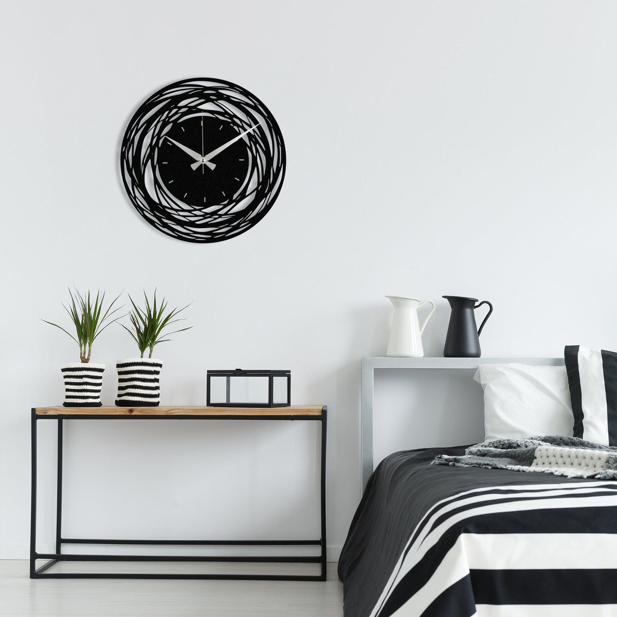 Ceas de perete Enzoclock S022, metal, negru, 48 x 48 cm