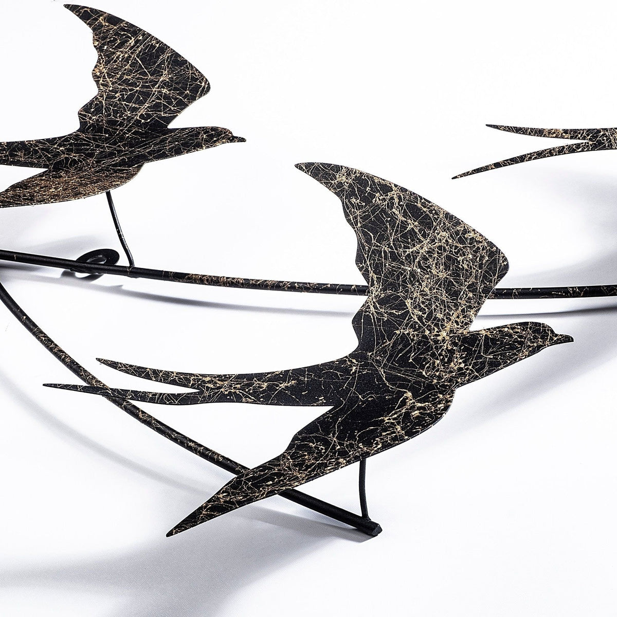 Decoratiune perete 930DYU1222, negru/auriu, metal, 70x42 cm