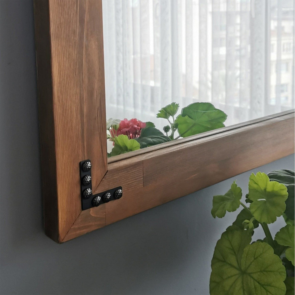 Oglinda 50110CV, nuc, lemn, 50x110 cm