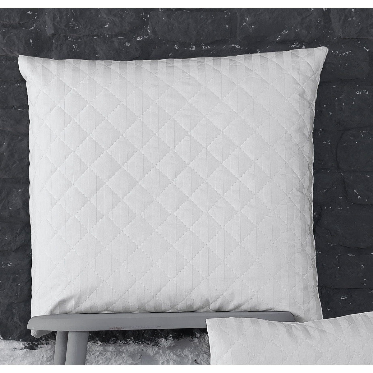 Perna matlasata, alb, 50x70 cm