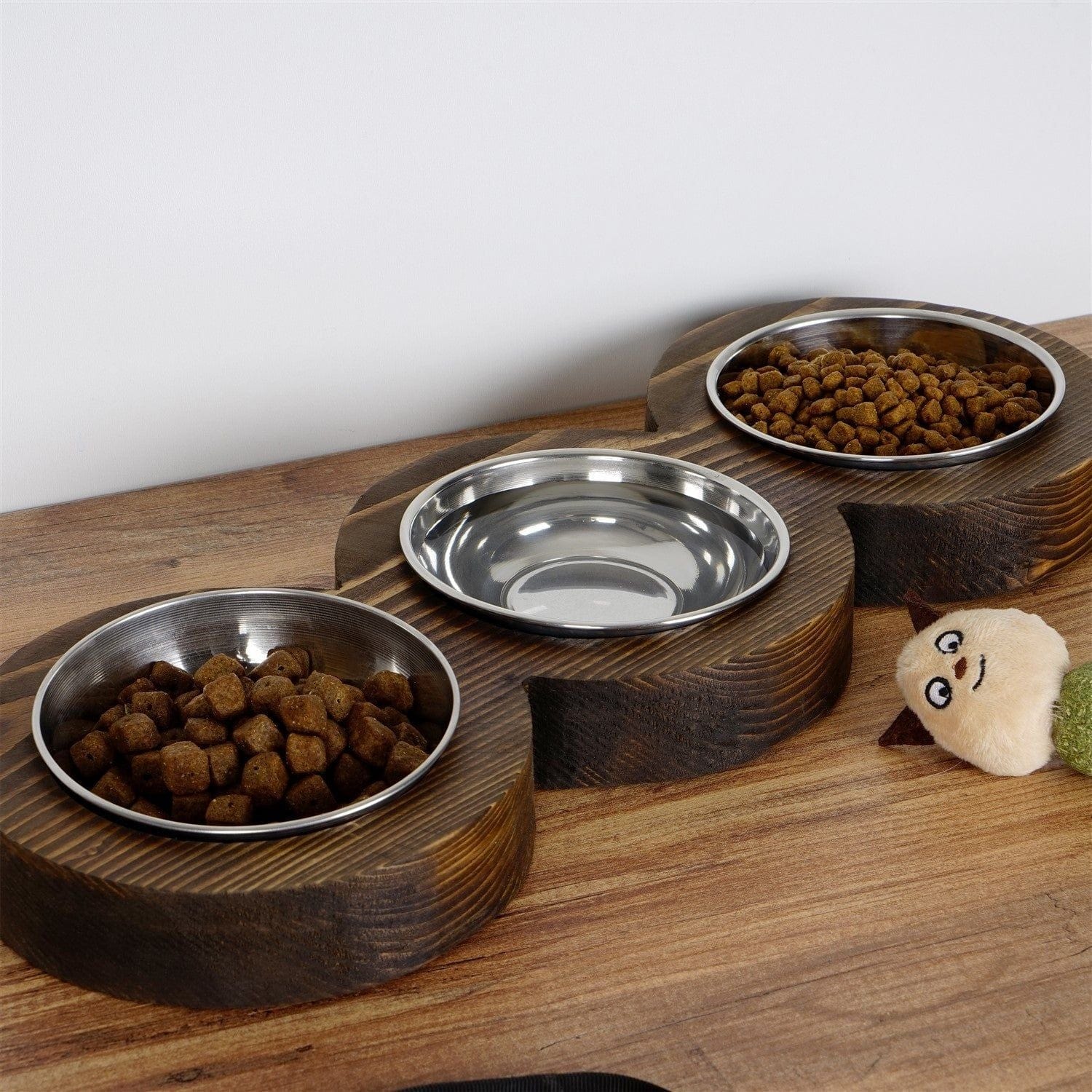 Set 3 boluri pentru hrana animale PET010, nuc/crom, lemn/metal, 17x48x4 cm