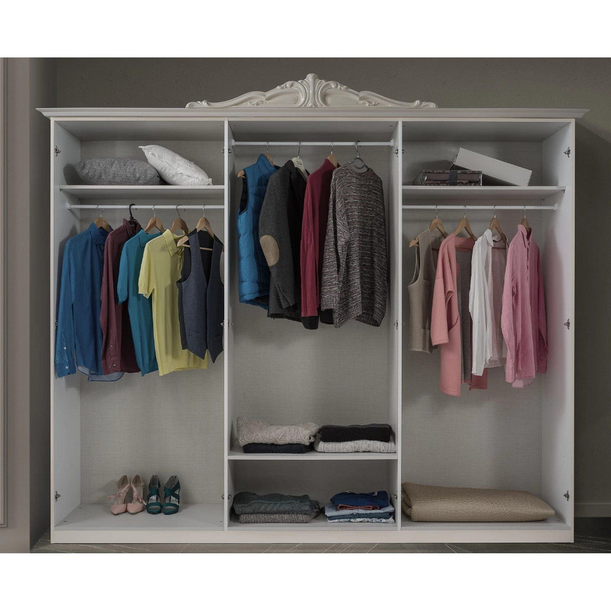 Set dormitor EVA, alb/auriu, pat 160x200 cm cu somiera fixa, dulap cu 6 usi, 2 noptiere, comoda si oglinda