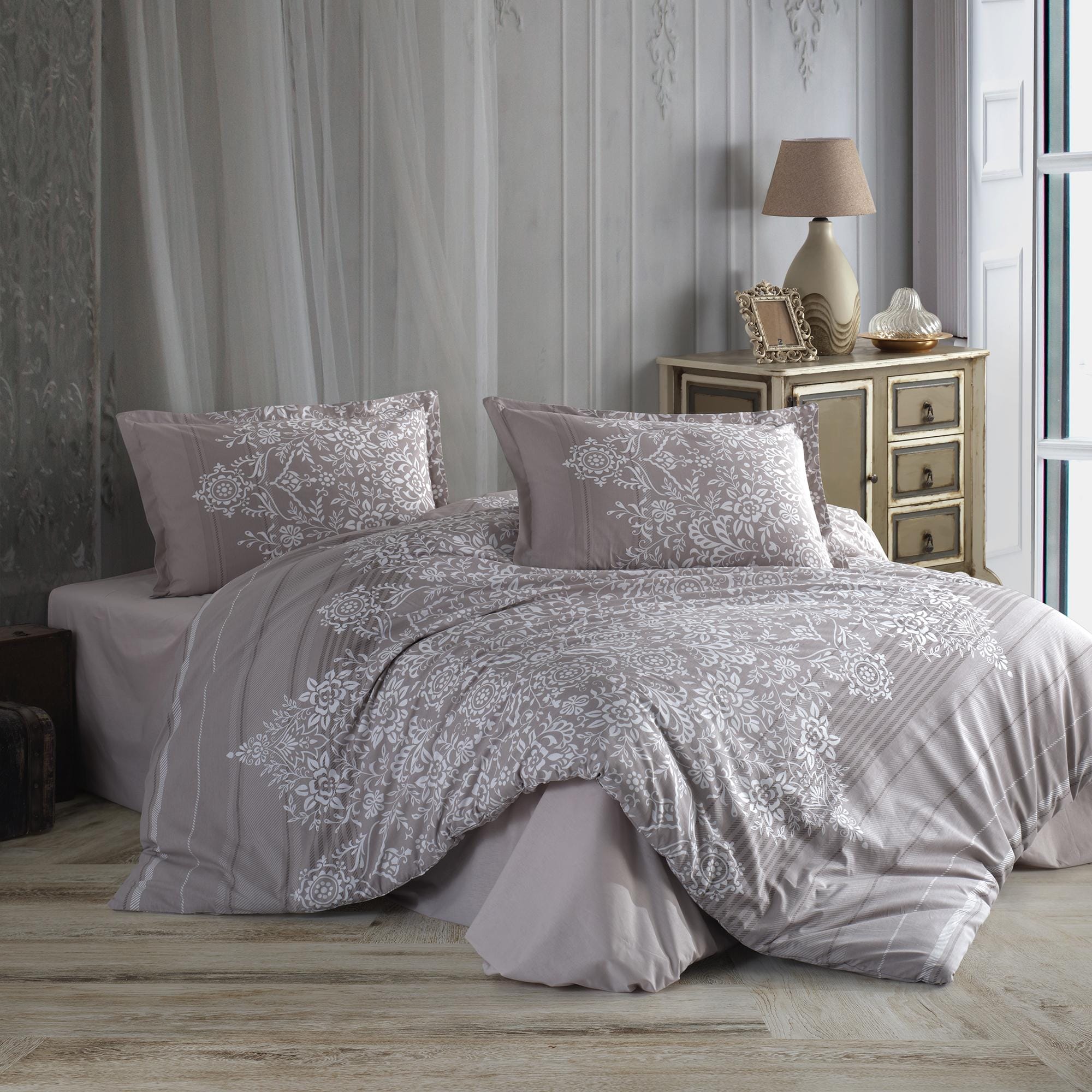 Set lenjerie pat clasy king size RUTE, bumbac, bej, 240x260 cm, cu cearceaf pat, cearceaf pilota si 2 fete de perna