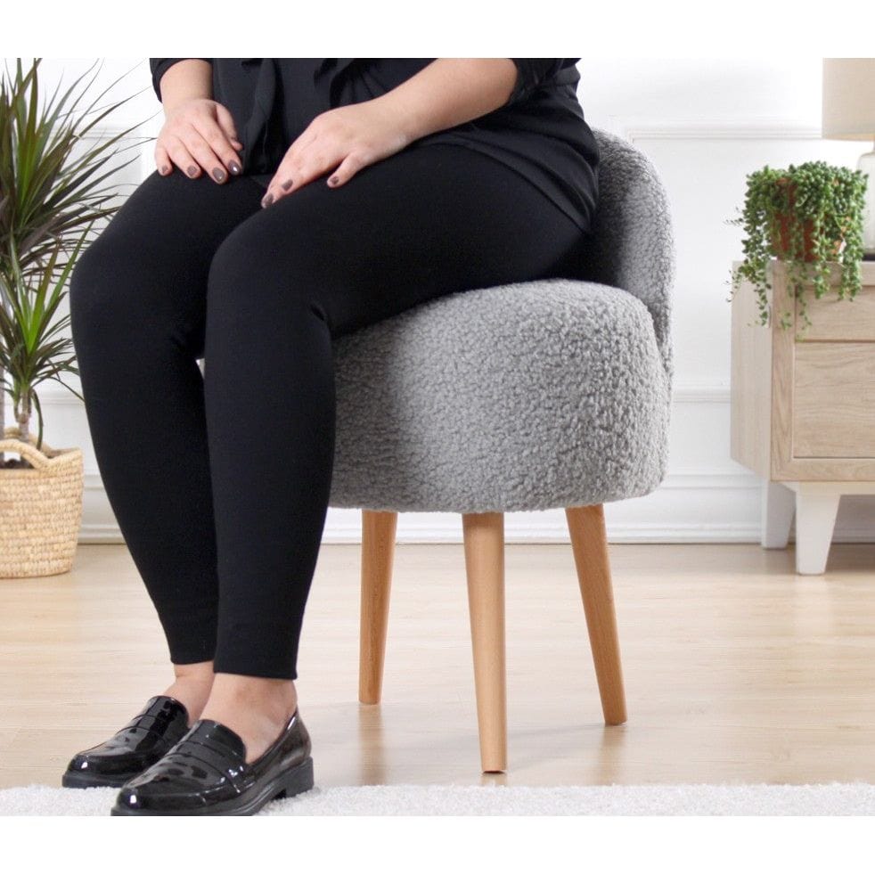 Taburet RUFMEE, stofa buclata gri deschis, 48x42x47 cm