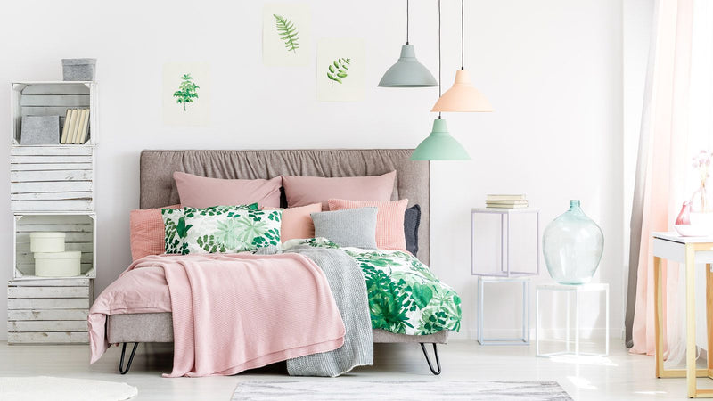 Interior romantic în dormitor: culori, decorațiuni și mobilier pentru un spațiu de vis - ACAJU 