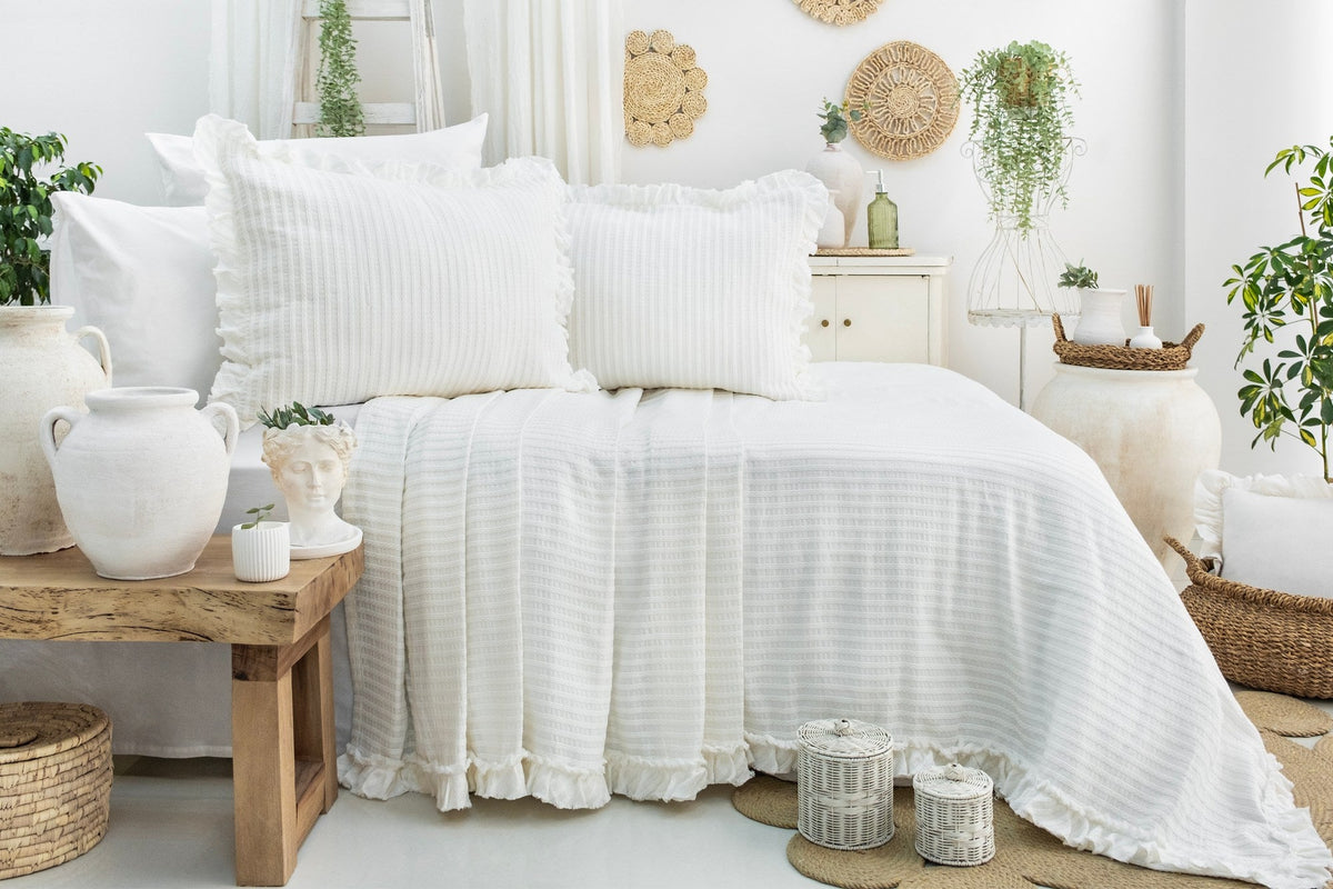 Set cuvertură pichet pat dublu, Martha - Cream, Crem