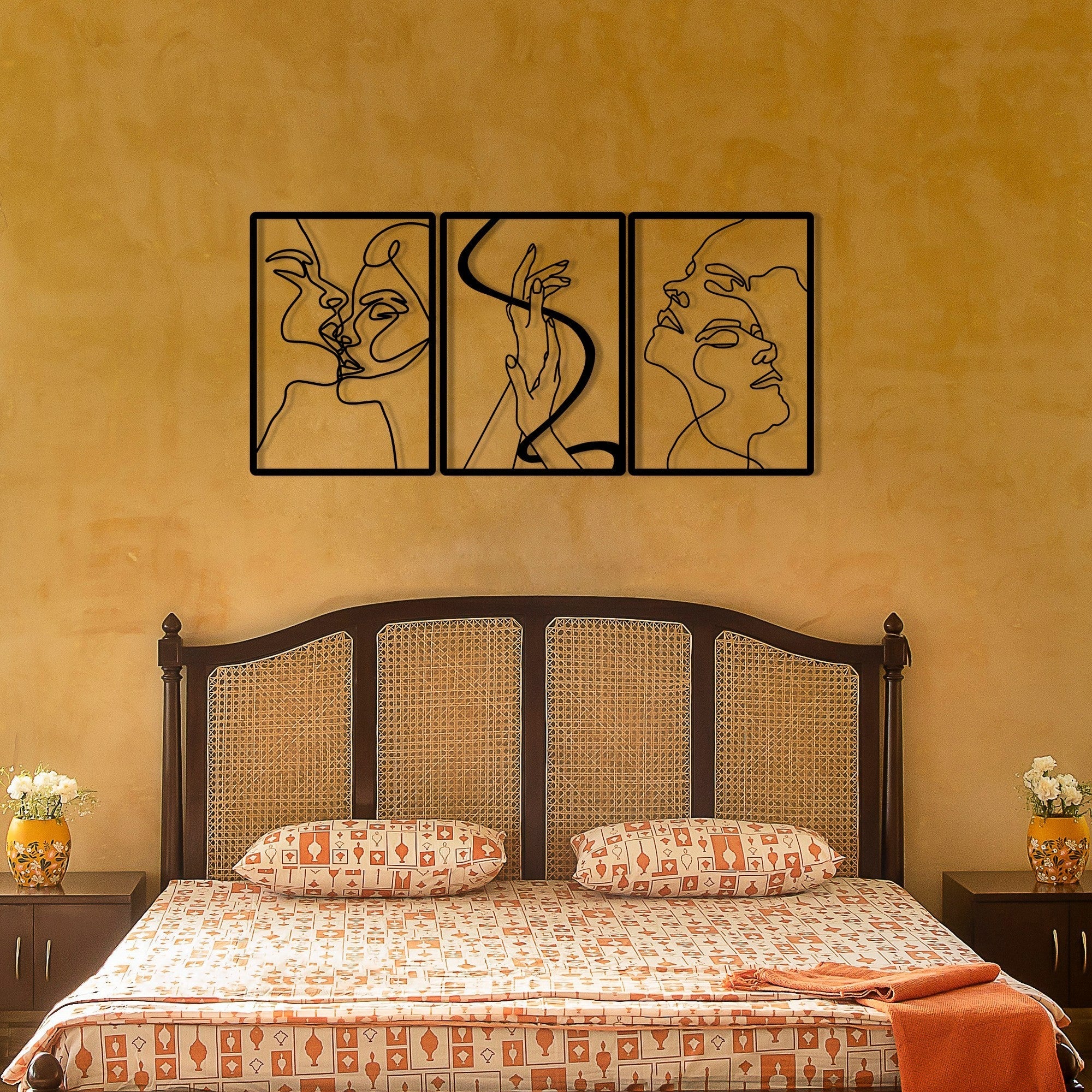 Accesoriu decorativ metalic de perete, The Unity Of Love, Negru