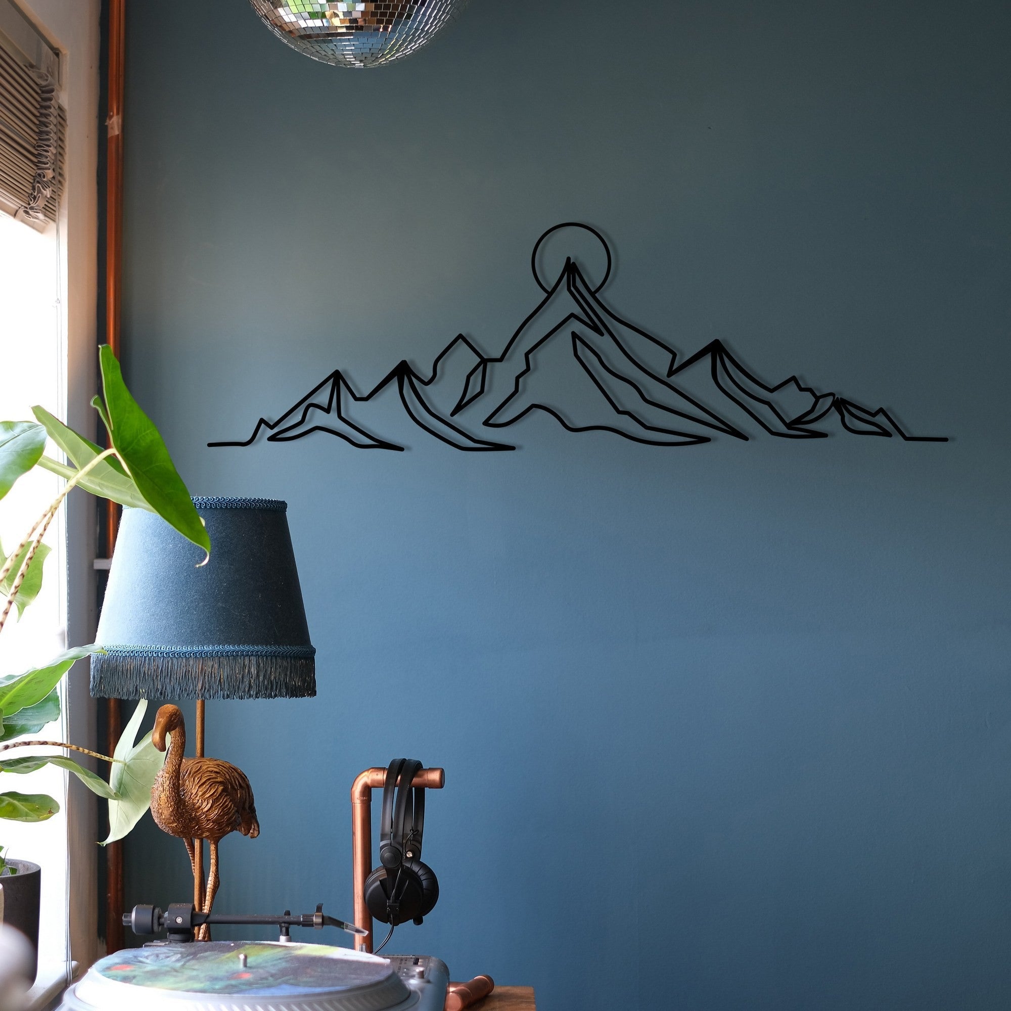 Accesoriu decorativ metalic de perete, Everest, Negru