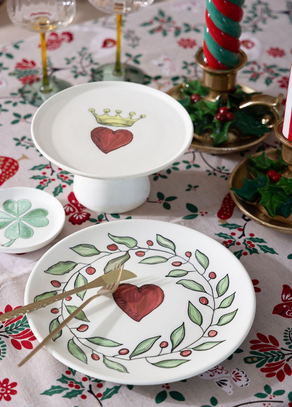 Set farfurii servire (6 piese), LUV0006, Alb / Roșu / Galben