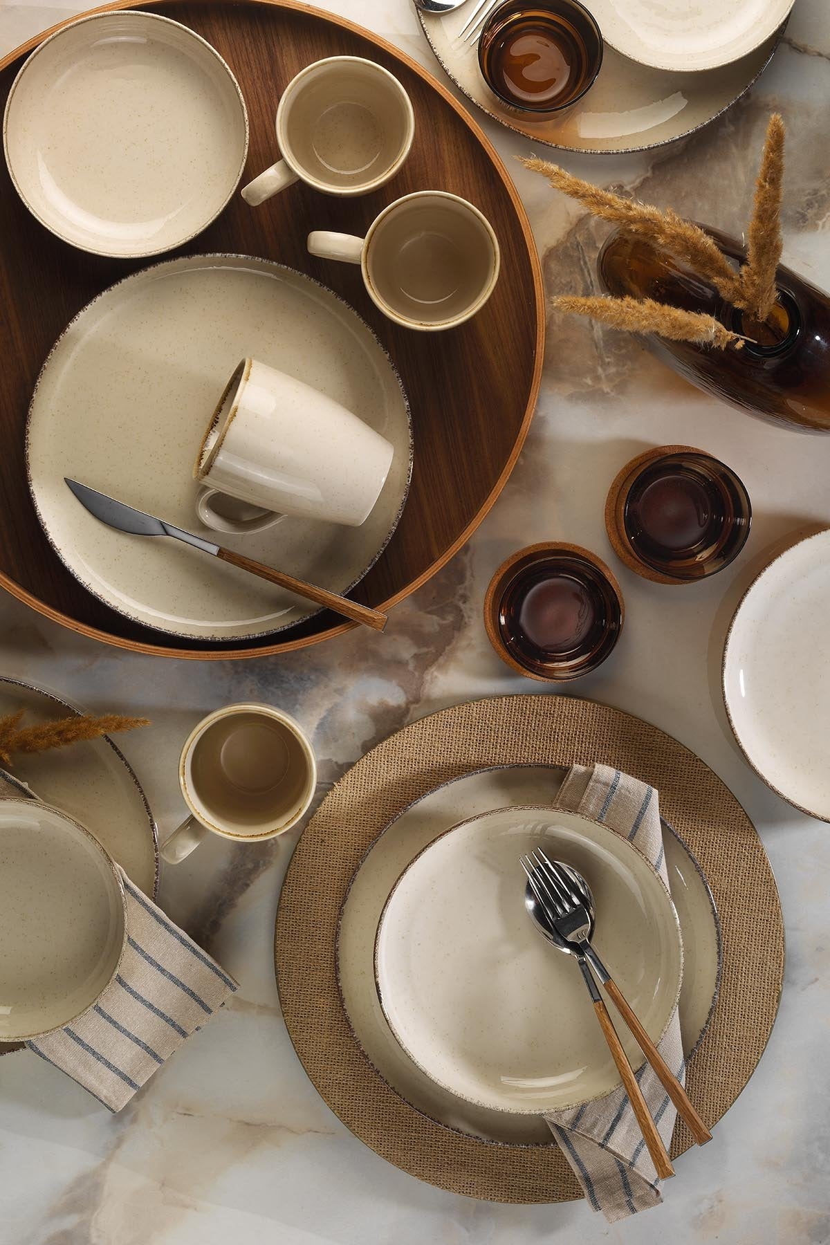 Set veselă (16 piese), MOD16Y2730P02, Scorțișoară