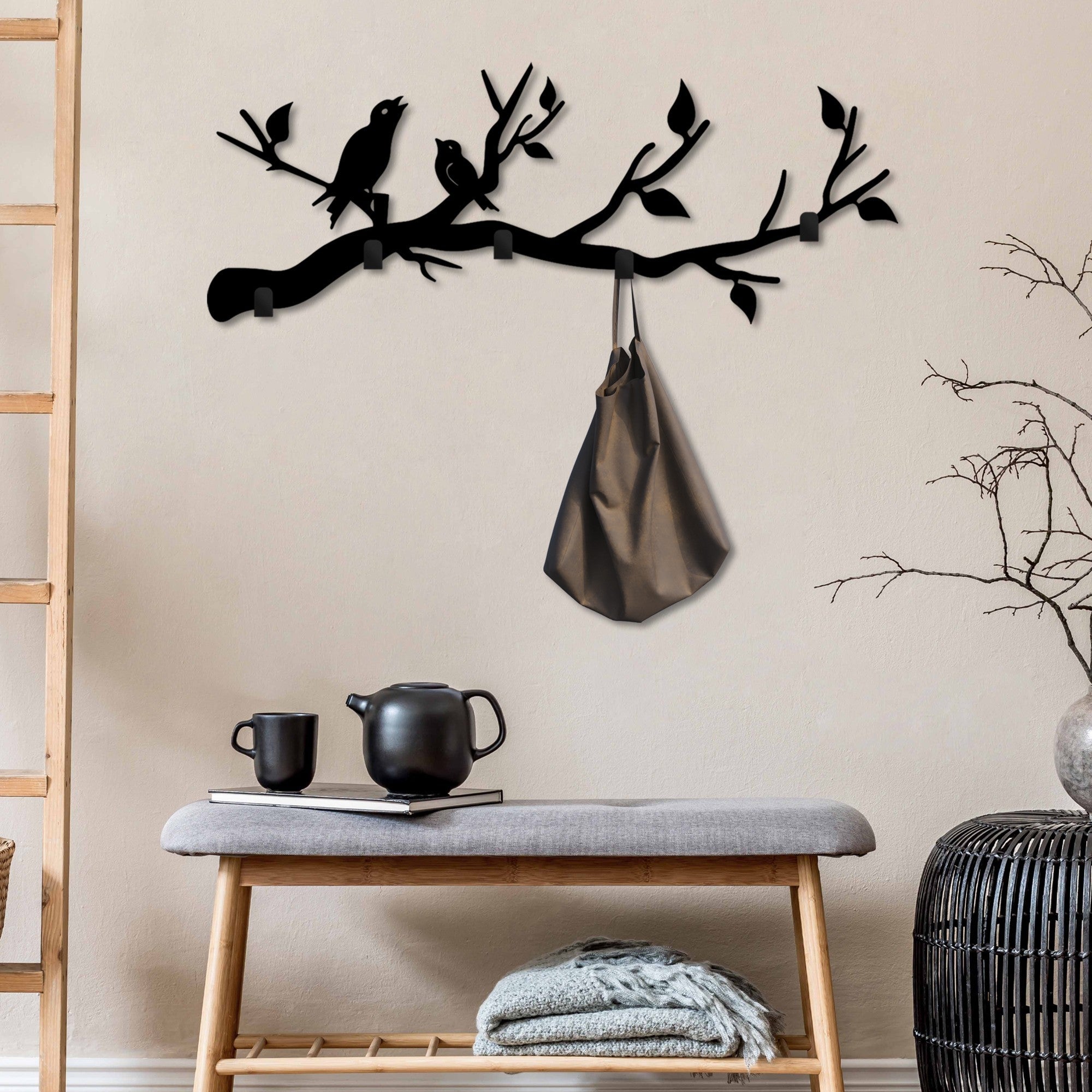 Cuier metalic de perete, Escaped Birds, Negru