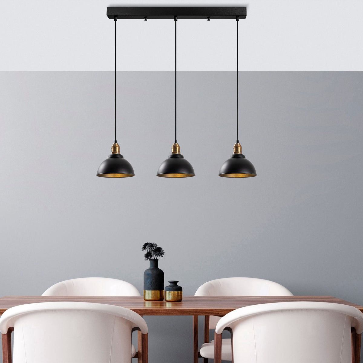Candelabru, Varzan - 10860, Negru / Antic