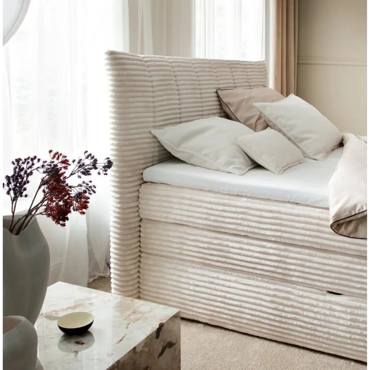 Pat boxspring AMBER 140x200, personalizabil materiale gama Oferta Avantaj, cu spatiu depozitare, saltele si topper