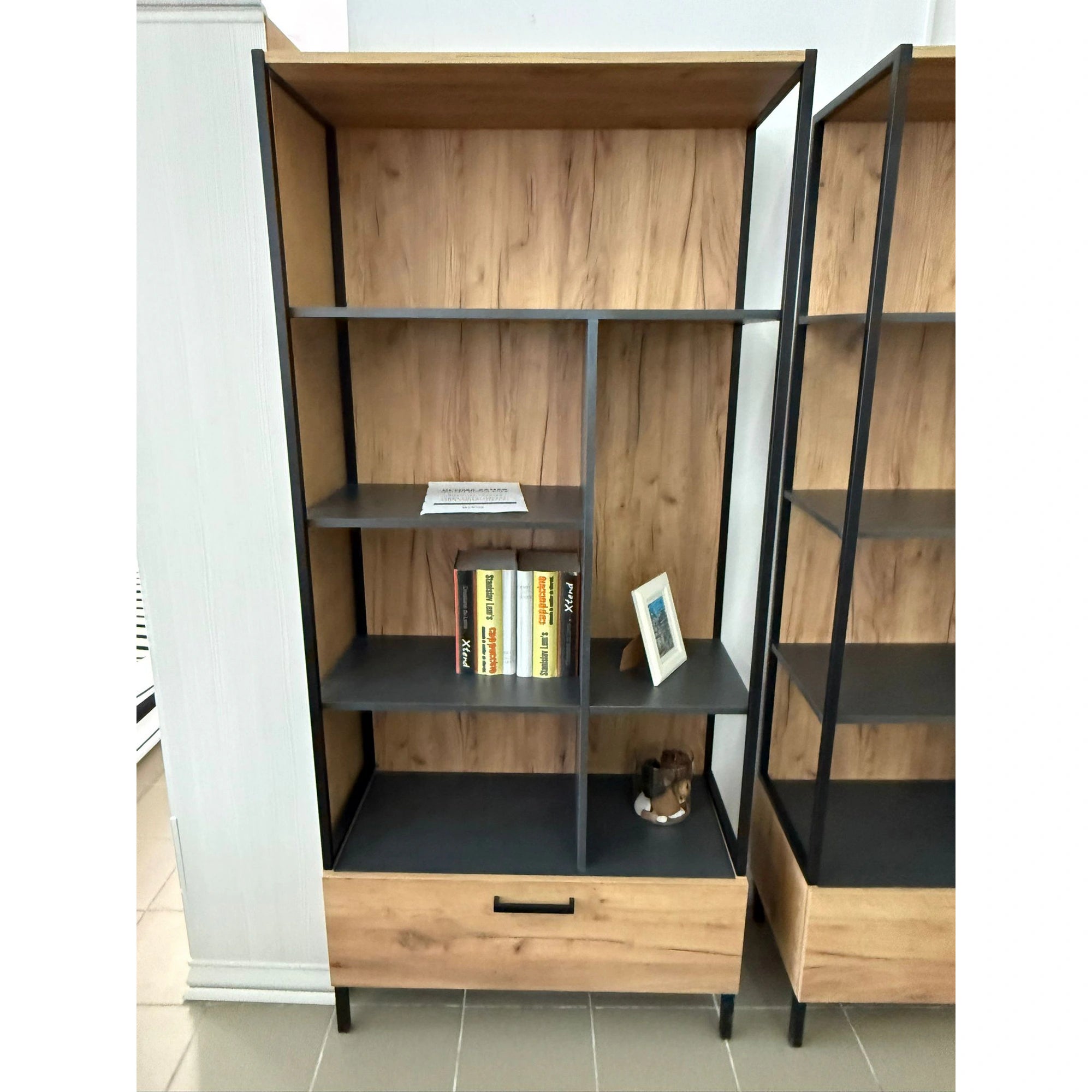 PRODUS RESIGILAT - Biblioteca SANTES, stejar artisan auriu/gri antracit, PAL, 90x42x198 cm