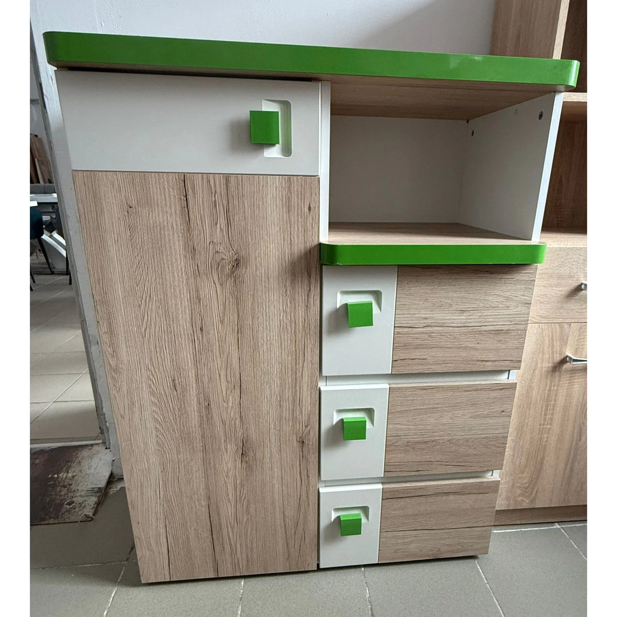 PRODUS RESIGILAT - Comoda COLORATO, verde/stejar/alb, 88x40x114 cm