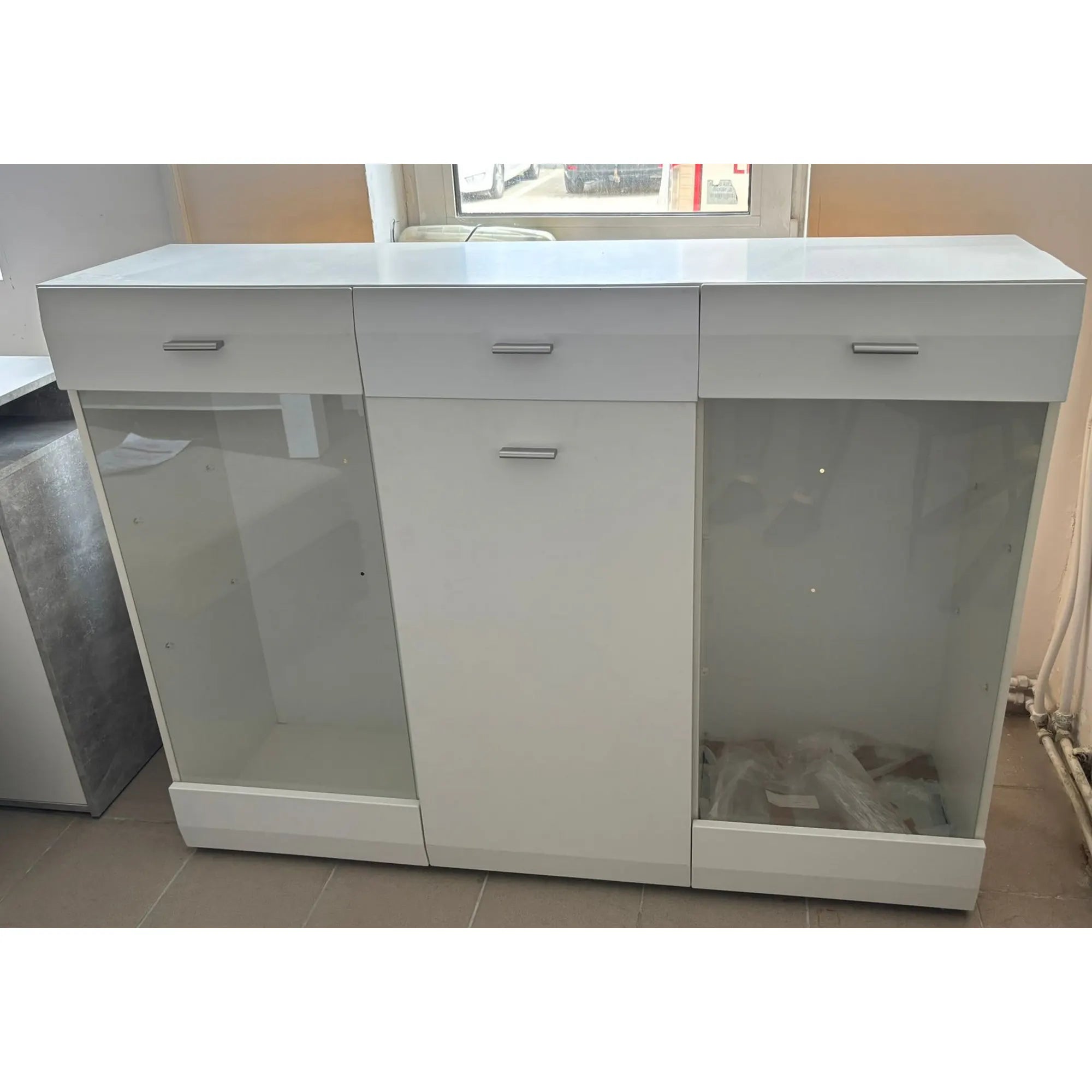 PRODUS RESIGILAT - Comoda LAUREN HB, alb, PAL/sticla, 150x41x112 cm