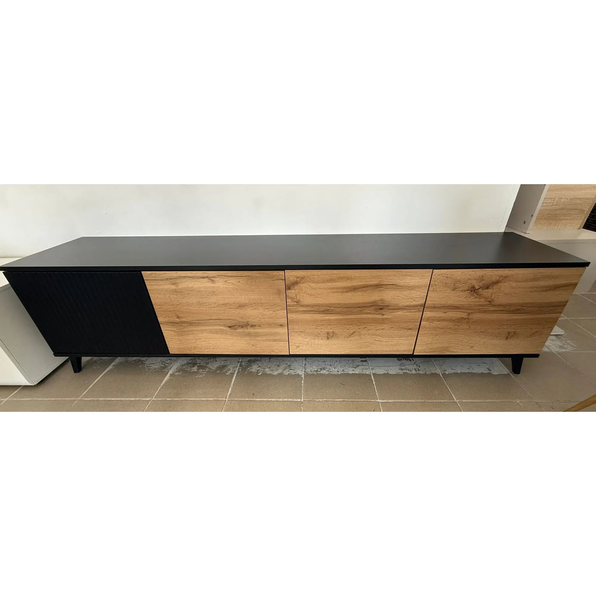 PRODUS RESIGILAT - Comoda TV RANDOM, stejar wotan/negru, PAL, 200x40x52 cm