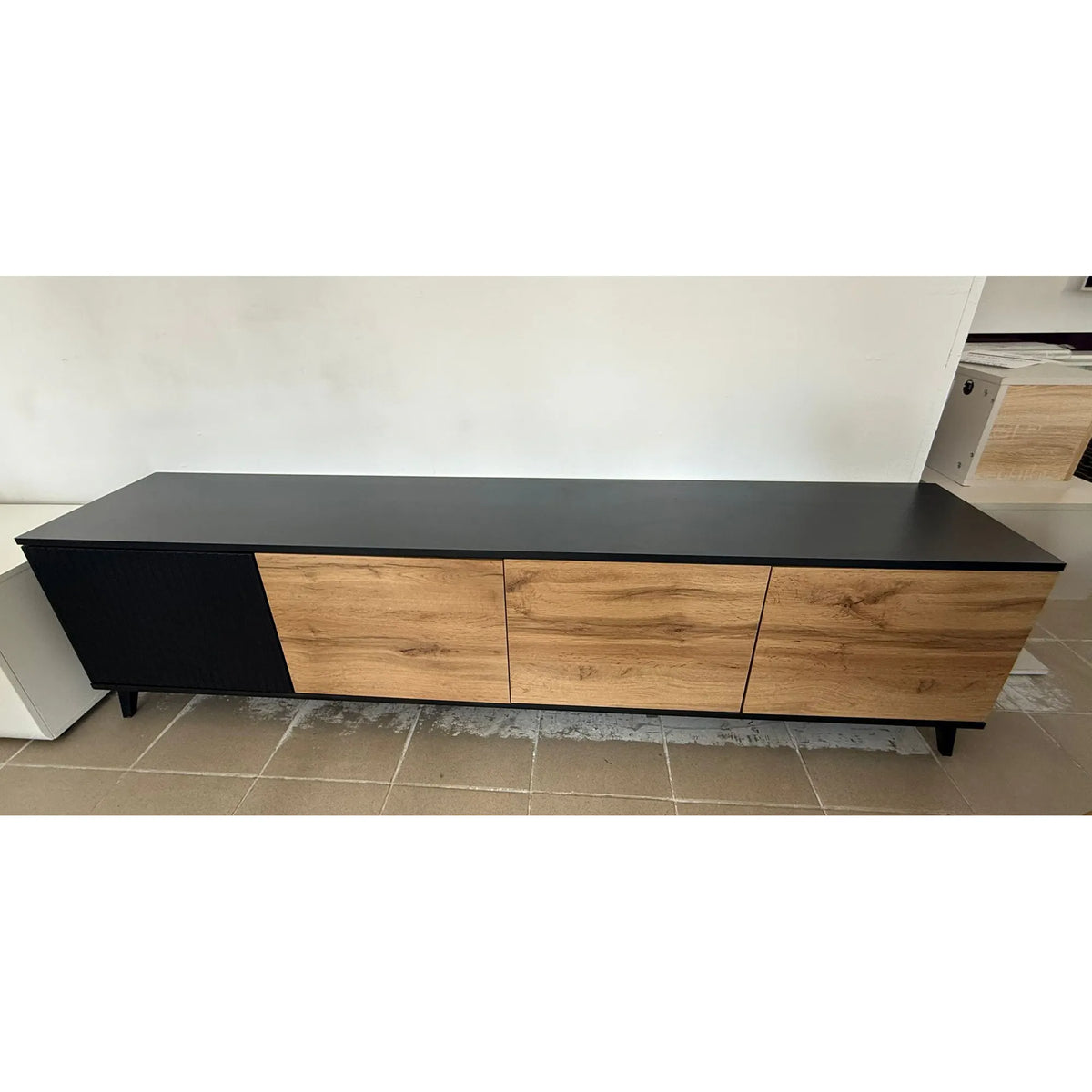 PRODUS RESIGILAT - Comoda TV RANDOM, stejar wotan/negru, PAL, 200x40x52 cm