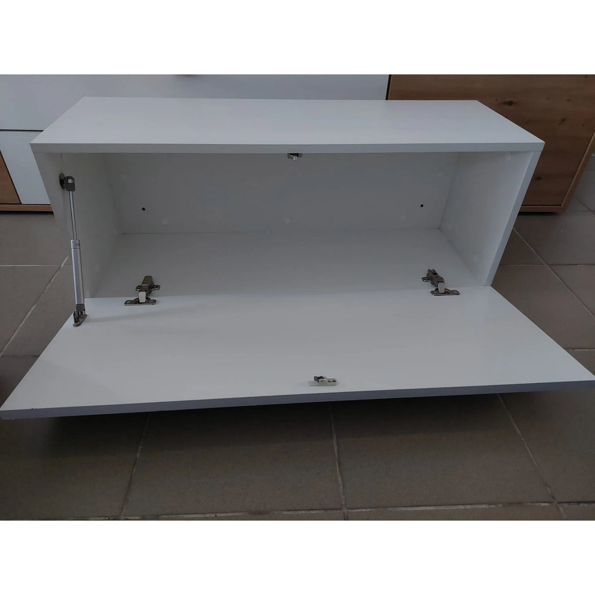 PRODUS RESIGILAT - Vitrina VIGO 90, alb, PAL/sticla, 90x32x35 cm