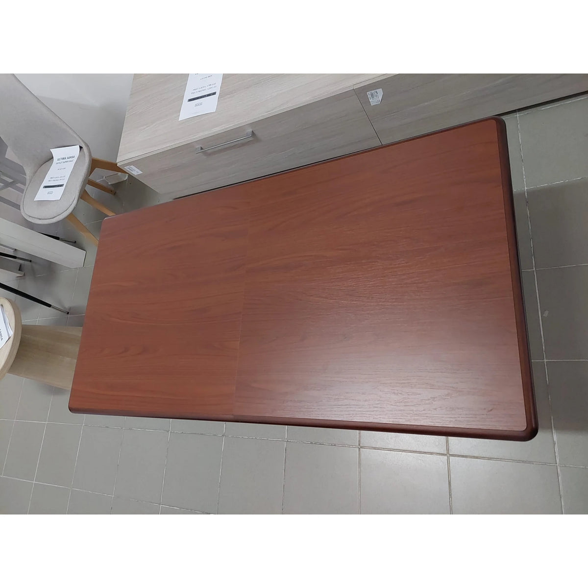 PRODUS RESIGILAT - Masa extensibila TYMON 2, nuc inchis, lemn de fag, 125/164x65x60/72 cm