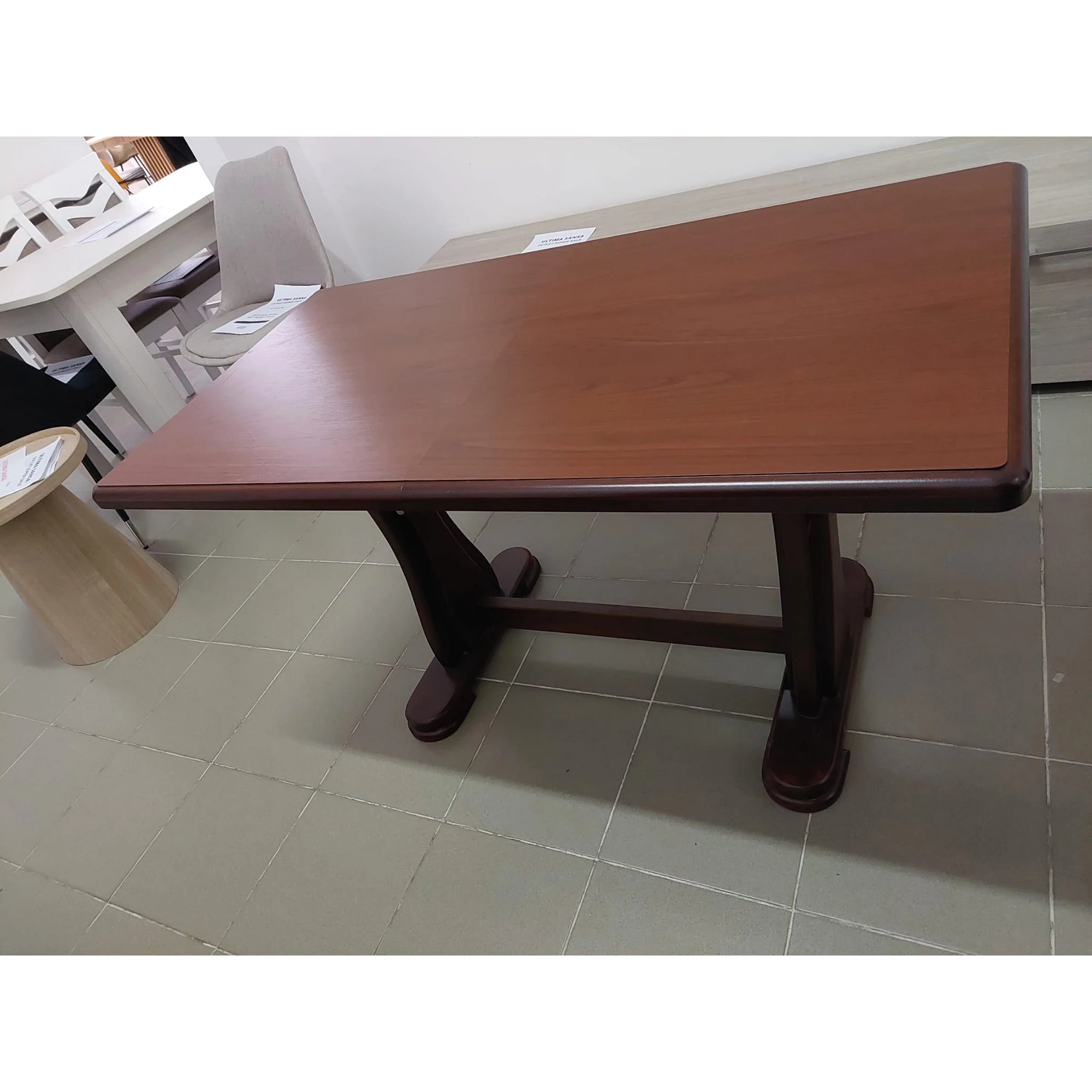 PRODUS RESIGILAT - Masa extensibila TYMON 2, nuc inchis, lemn de fag, 125/164x65x60/72 cm