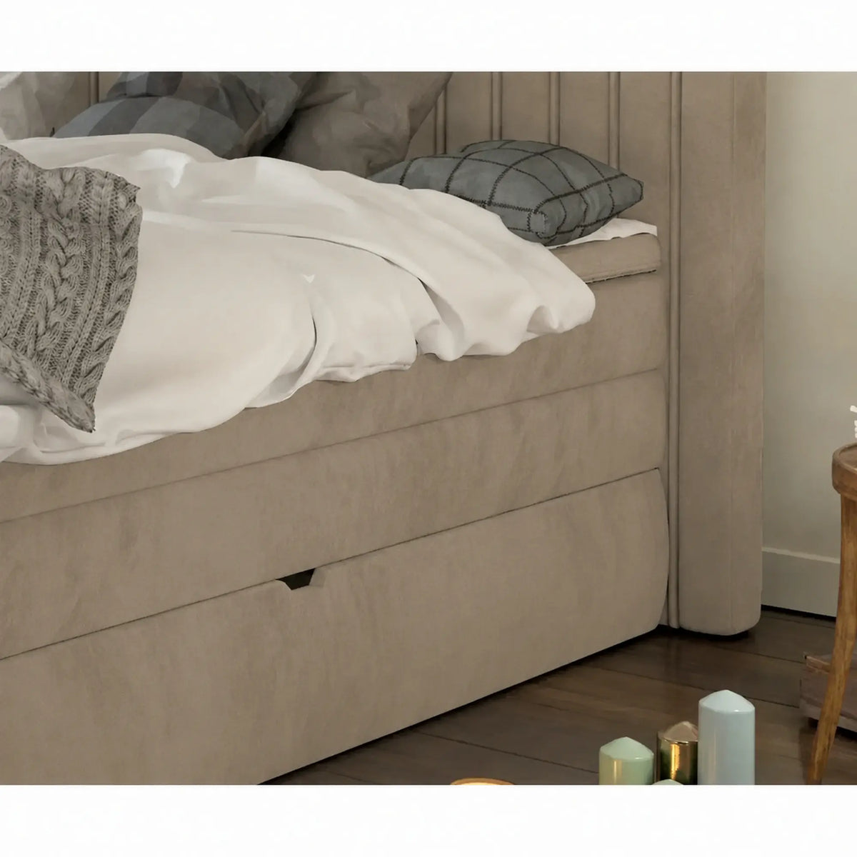 Pat MINOLA boxspring 180x200, stofa catifelata bej - Riviera 16, cu saltele, topper si 2 lazi pentru depozitare