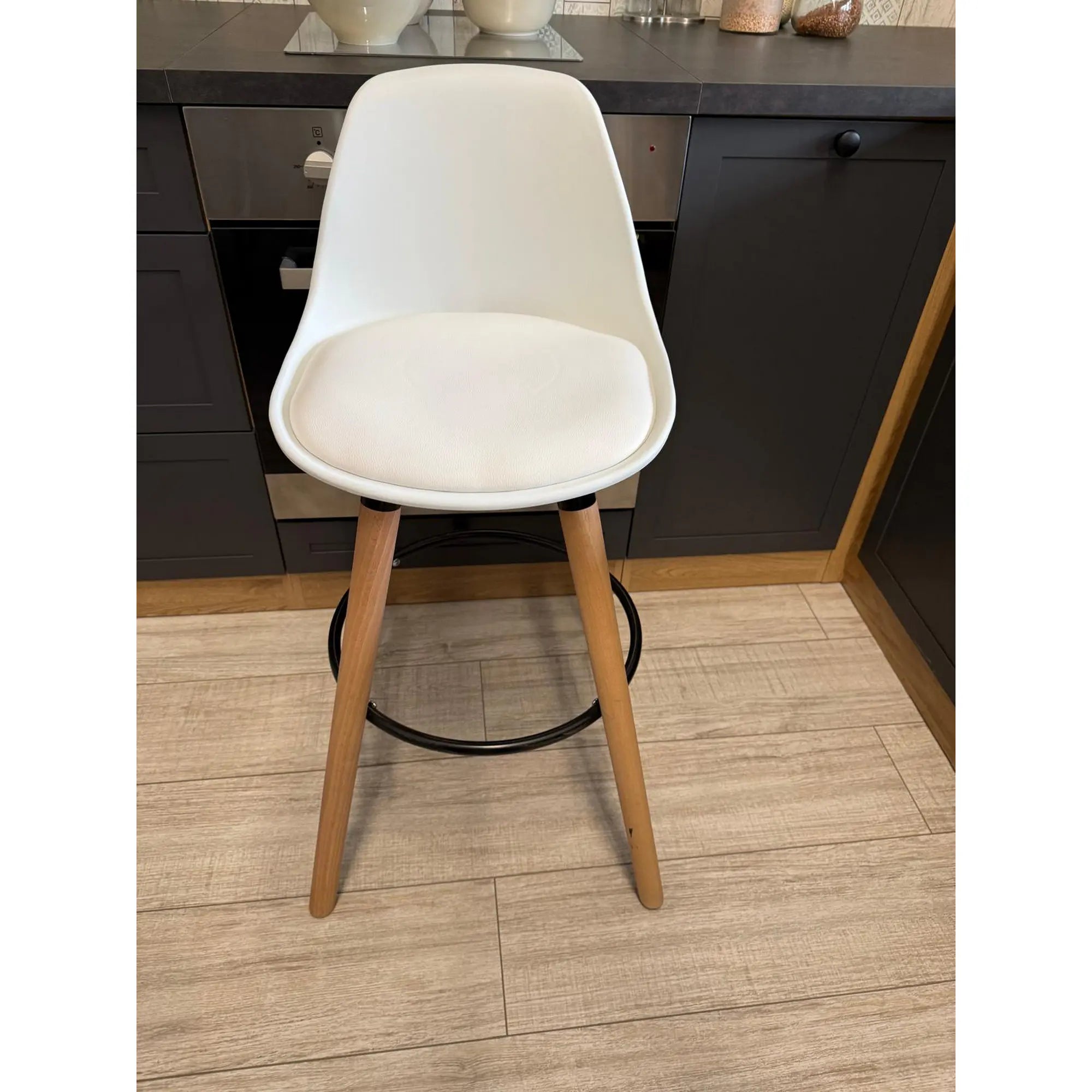 PRODUS RESIGILAT - Scaun bar EVANS, alb/fag, piele ecologica/lemn, 38x45x91 cm
