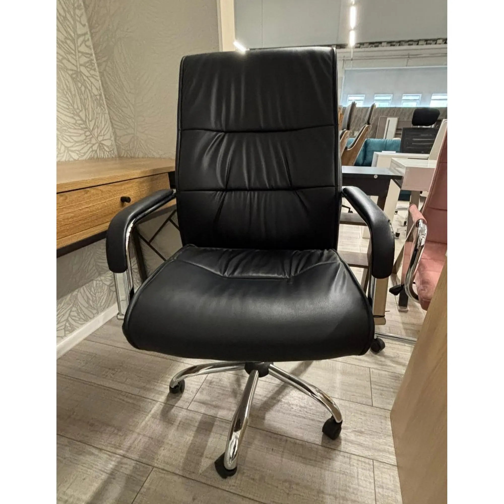 PRODUS RESIGILAT - Scaun birou MLM611130, negru/crom, piele ecologica/metal, 67x69x112/122 cm