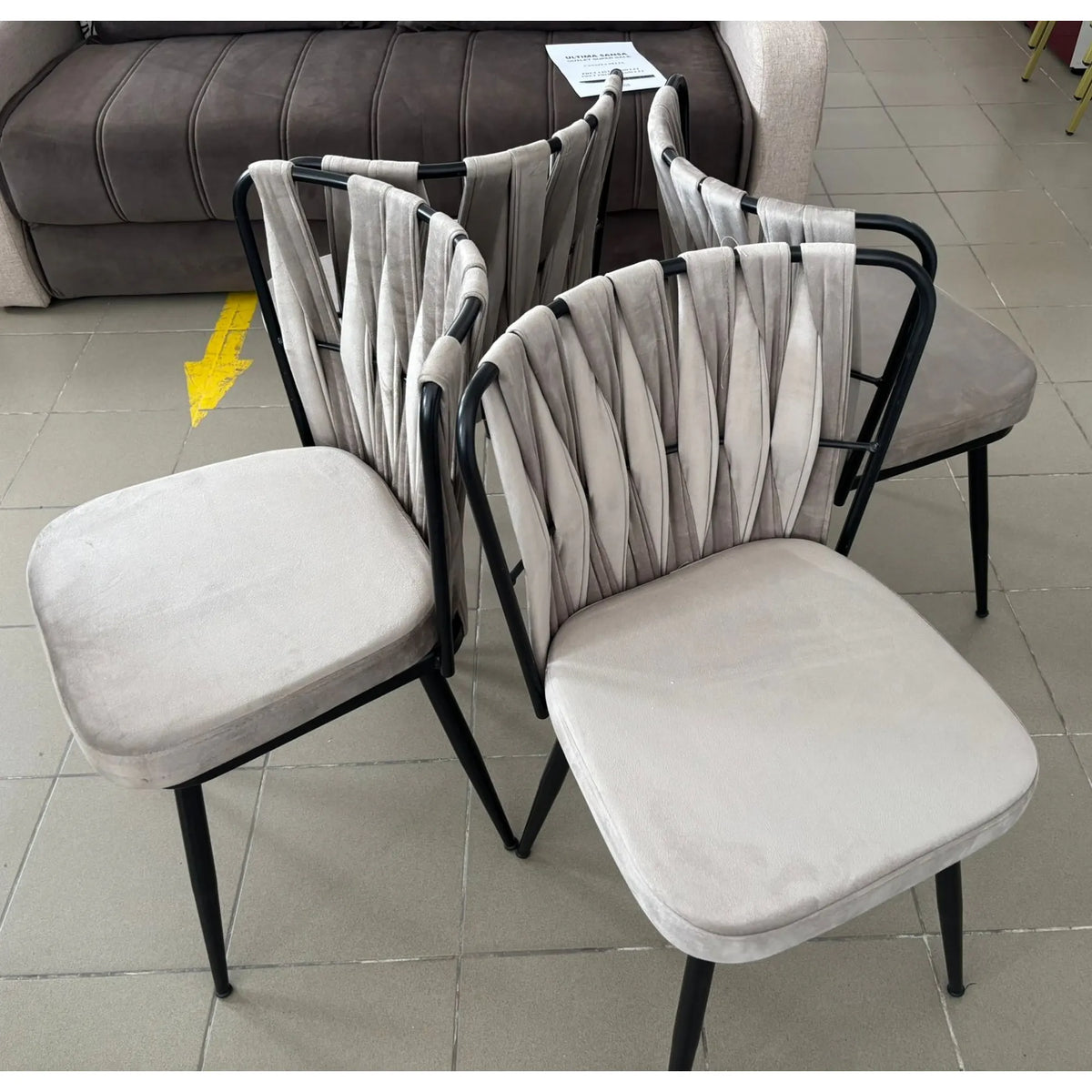 PRODUS RESIGILAT - Set 4 scaune KUSAKLI, bej/negru, stofa catifelata/metal, 43x43x82 cm