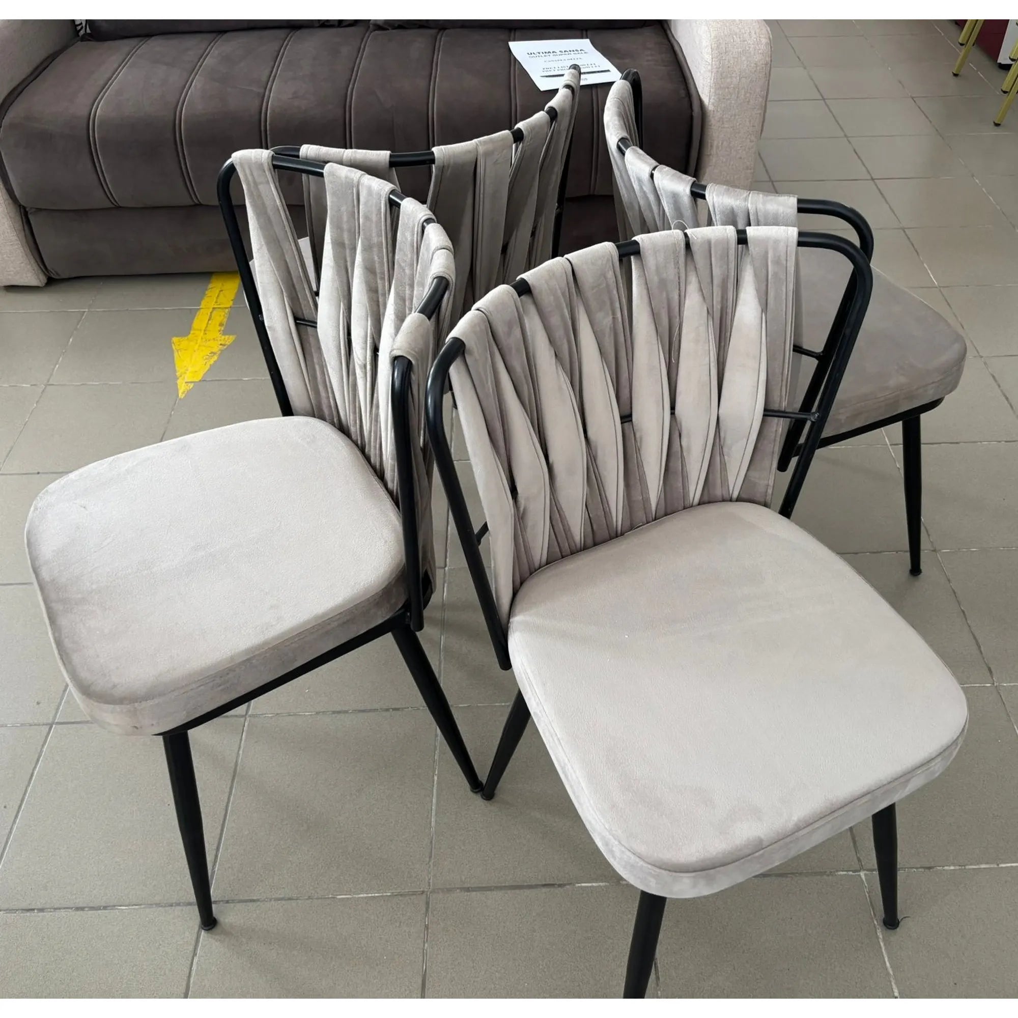 PRODUS RESIGILAT - Set 4 scaune KUSAKLI, bej/negru, stofa catifelata/metal, 43x43x82 cm