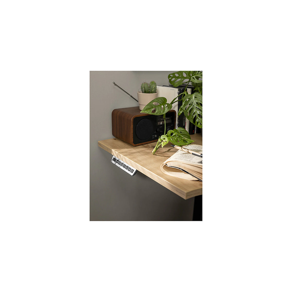 Masa birou SPACE OFFICE, stejar artisan/negru, PAL laminat/metal, pe stanga cu inaltime reglabila, 140x90x72-120 cm