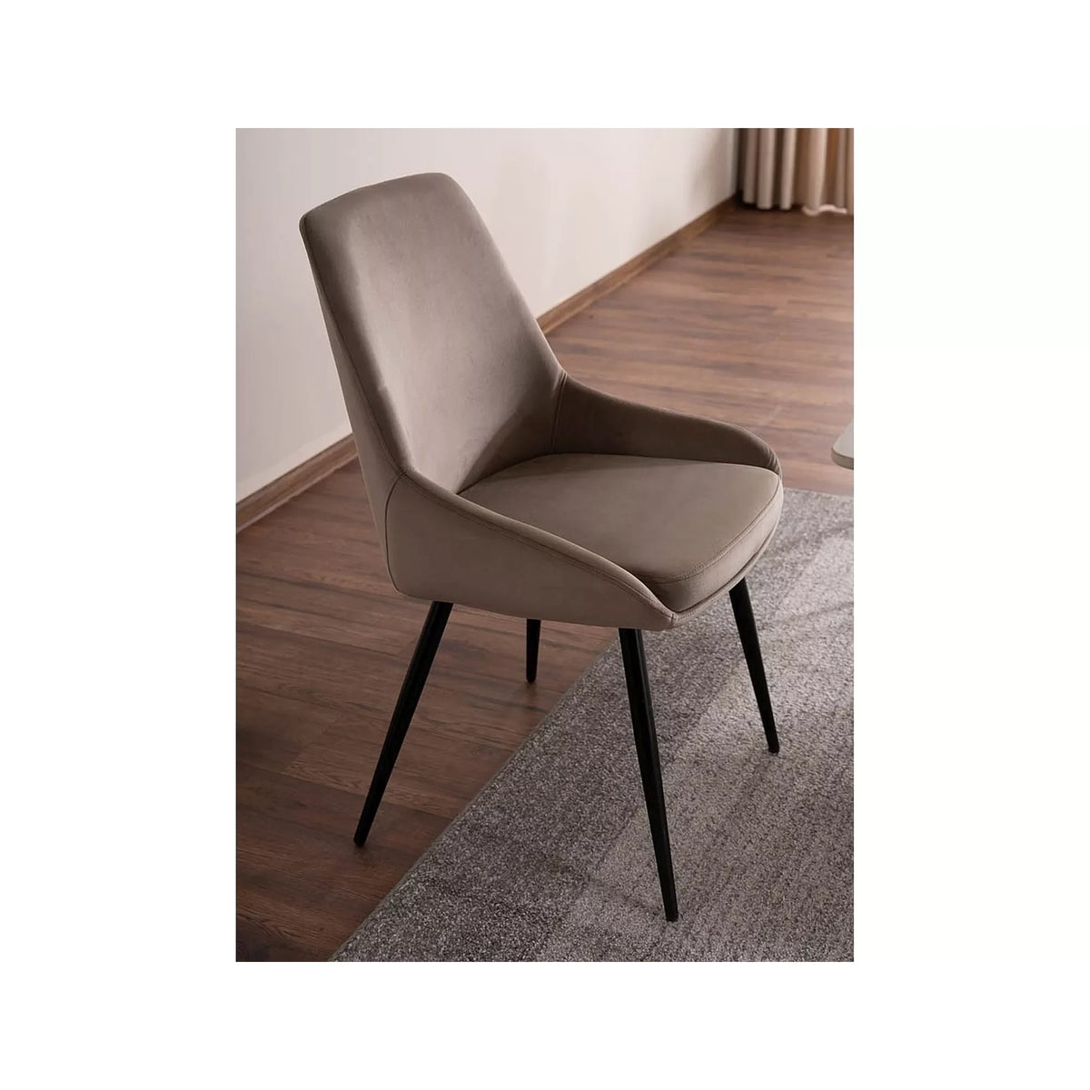 Scaun pentru living COBE, bej/negru, stofa catifelata/metal, 49x43x85 cm