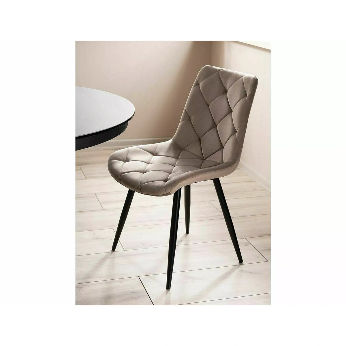 Scaun bej tapitat RALPH, stofa catifelata/metal, 51x42x88 cm