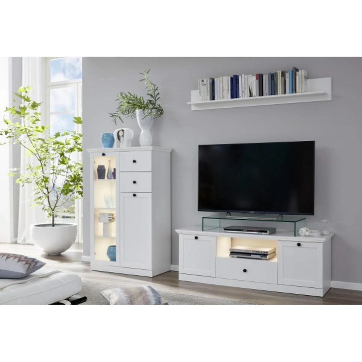 Vitrina living moderna BRANDSON, alb, PAL laminat, cu iluminare led, 81x41x129 cm