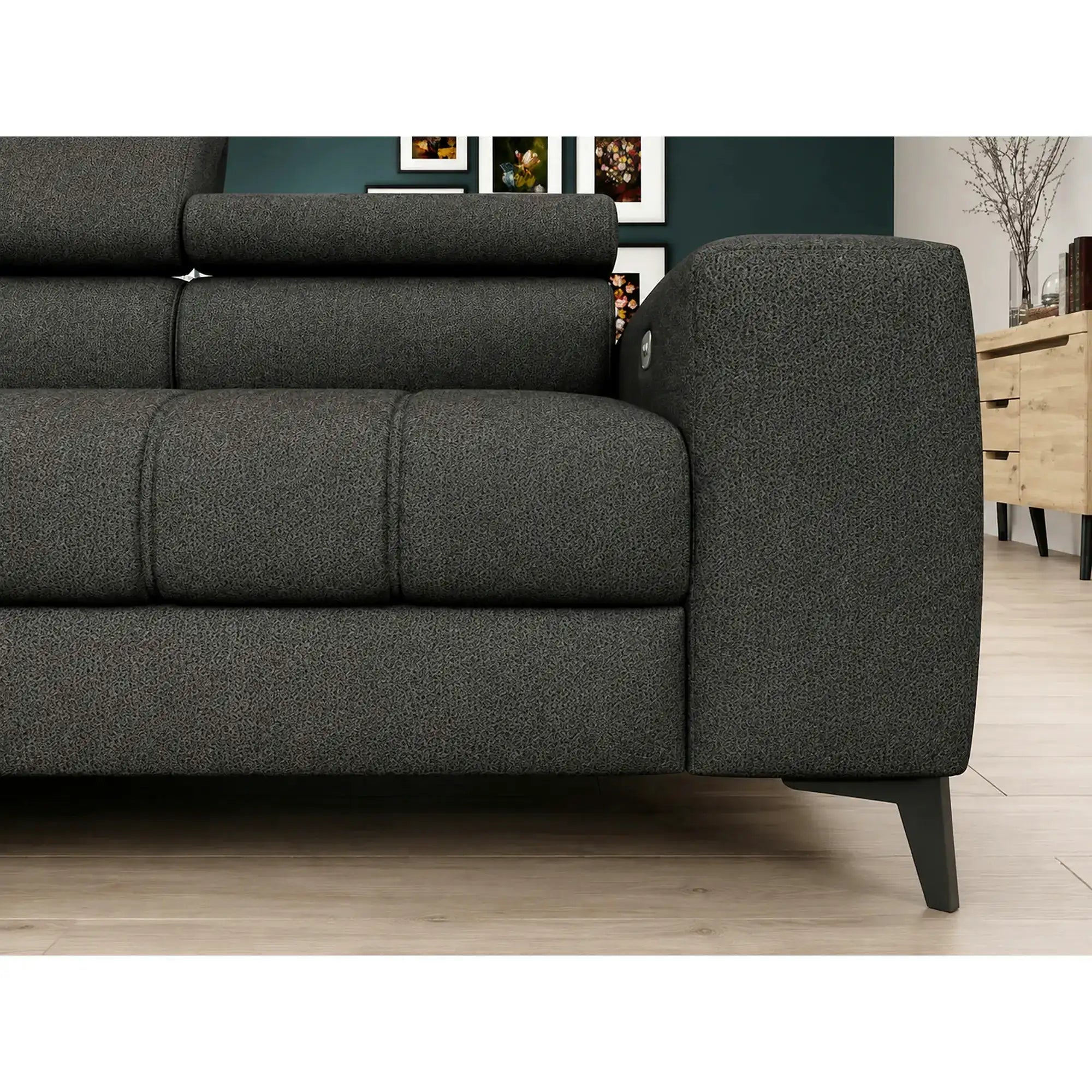 Coltar BAGGIO, sezlong dreapta, stofa clasica gri inchis - Austin 20, cu reglaj electric, incarcator wirelles, lada depozitare si tetiere reglabile, 280x196x100 cm