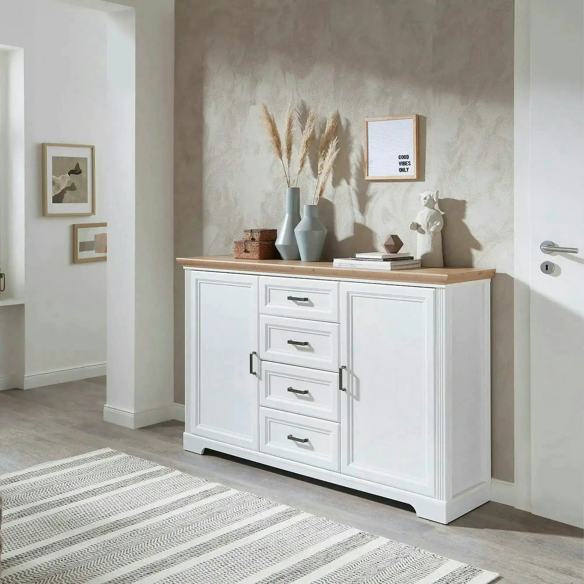 Comoda JASMIN, alb/stejar artisan, PAL, cu 2 usi si 4 sertare, 165x41x102 cm