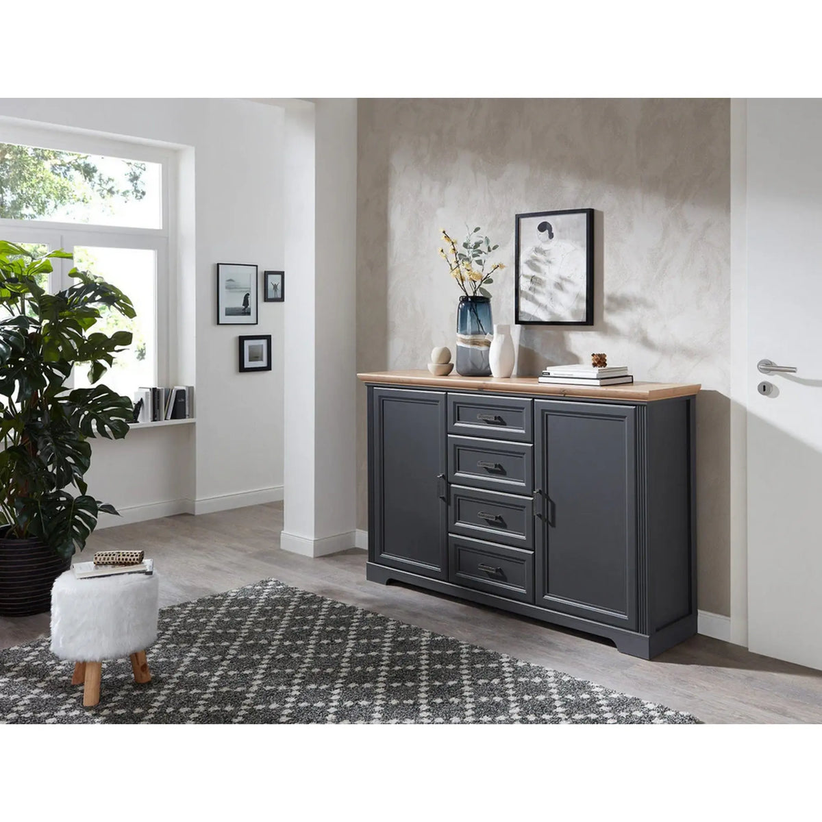 Comoda JASMIN, gri grafit/stejar artisan, PAL, cu 2 usi si 4 sertare, 165x41x102 cm